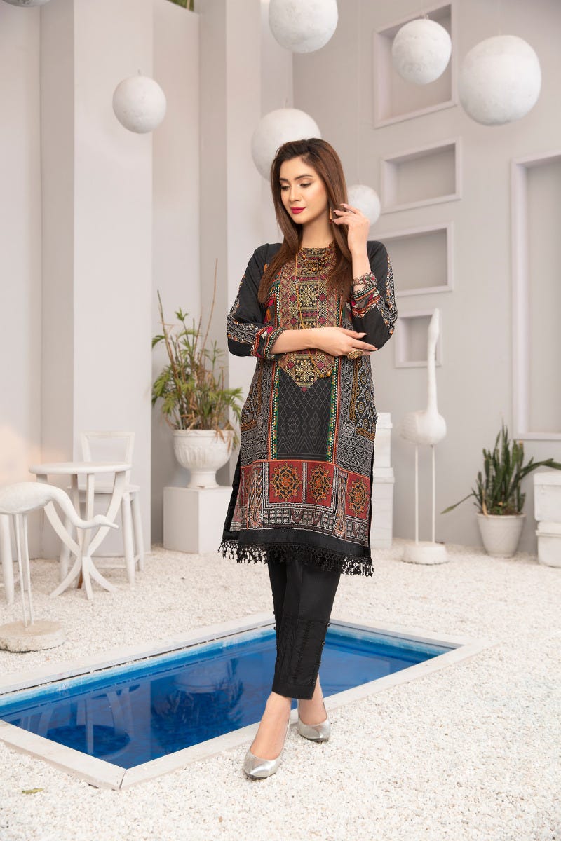Winter 2 Pcs Ready to Wear Hand Embroidered Collection by Zaiwa 08