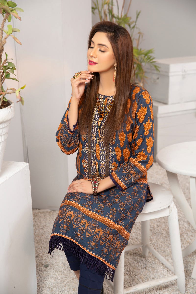 Winter 2 Pcs Ready to Wear Hand Embroidered Collection by Zaiwa 10