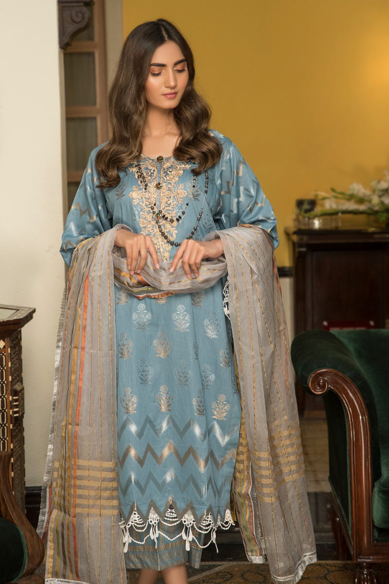 Embroidered Jacquard Ready to Wear Collection by Zimal 06