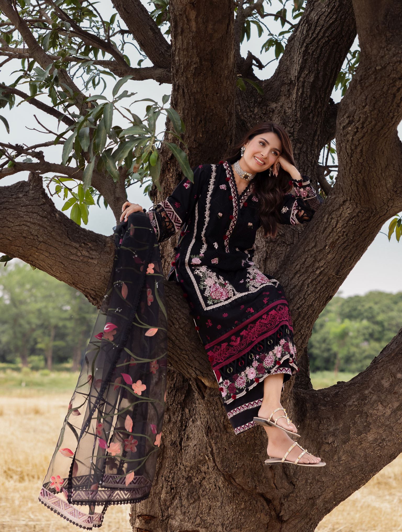 Taaron Jaisi by Mona – Matching Mother Daughter Black Palazzo Outfits – TJM6