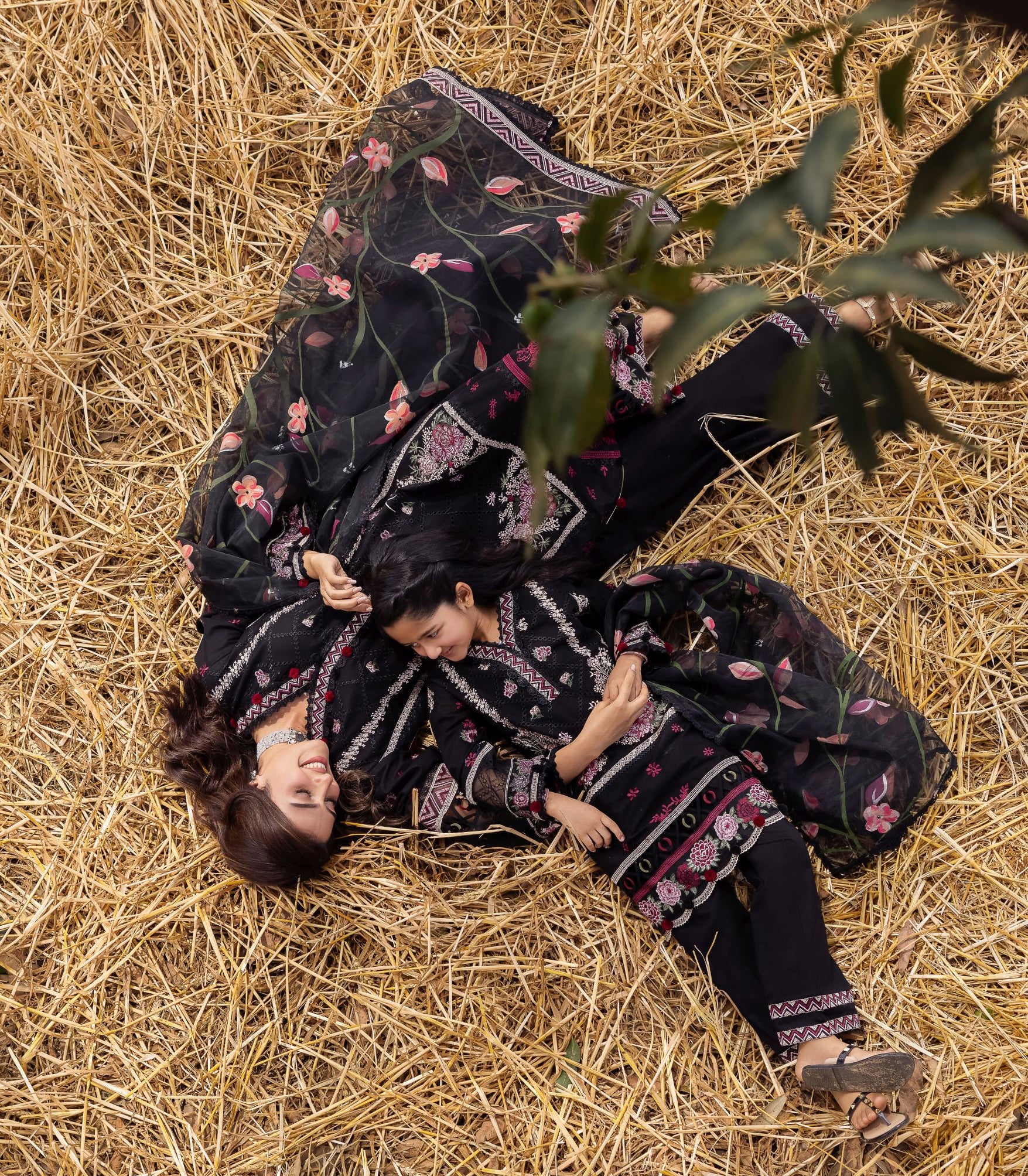 Taaron Jaisi by Mona – Matching Mother Daughter Black Palazzo Outfits – TJM6