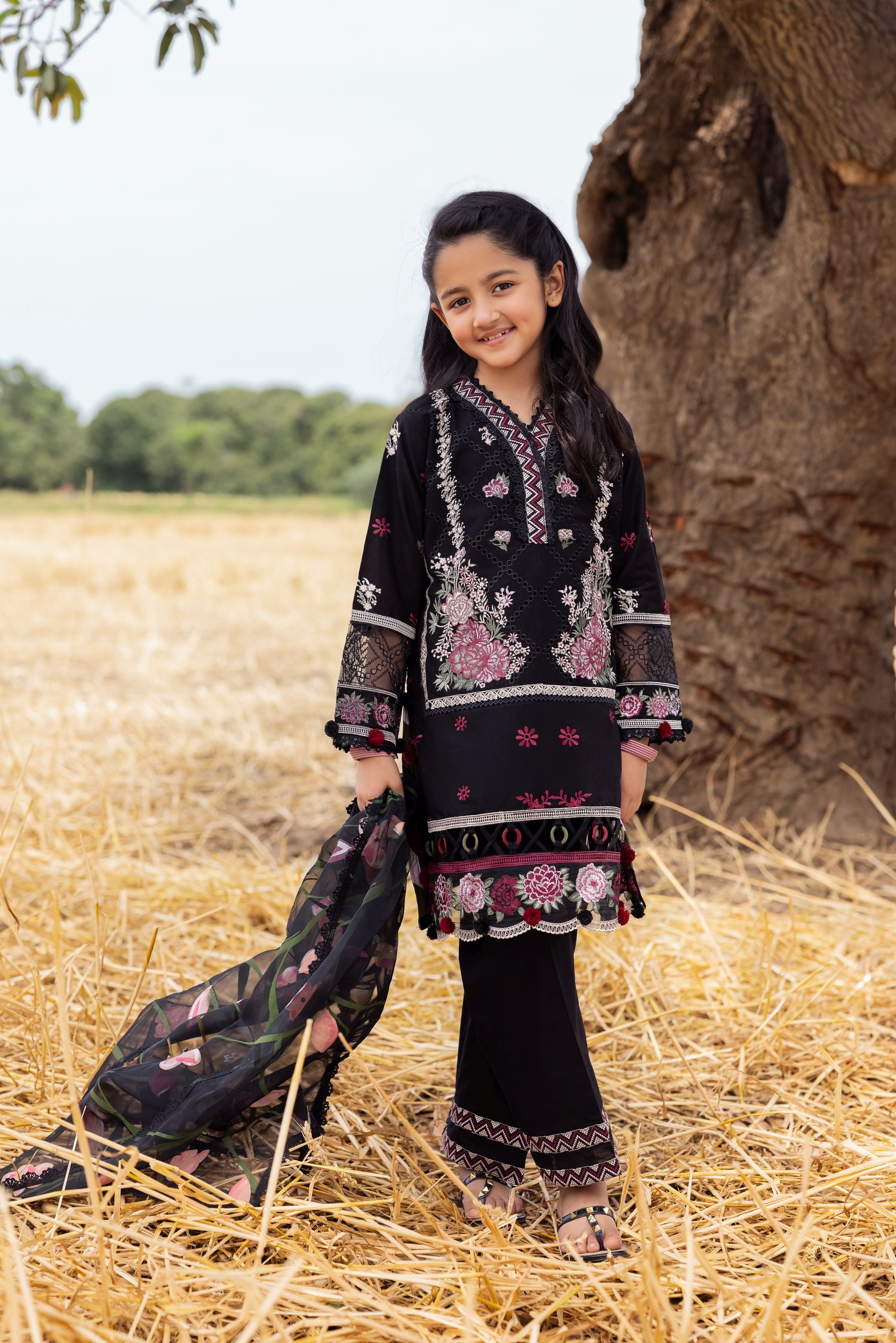 Taaron Jaisi by Mona – Matching Mother Daughter Black Palazzo Outfits – TJM6