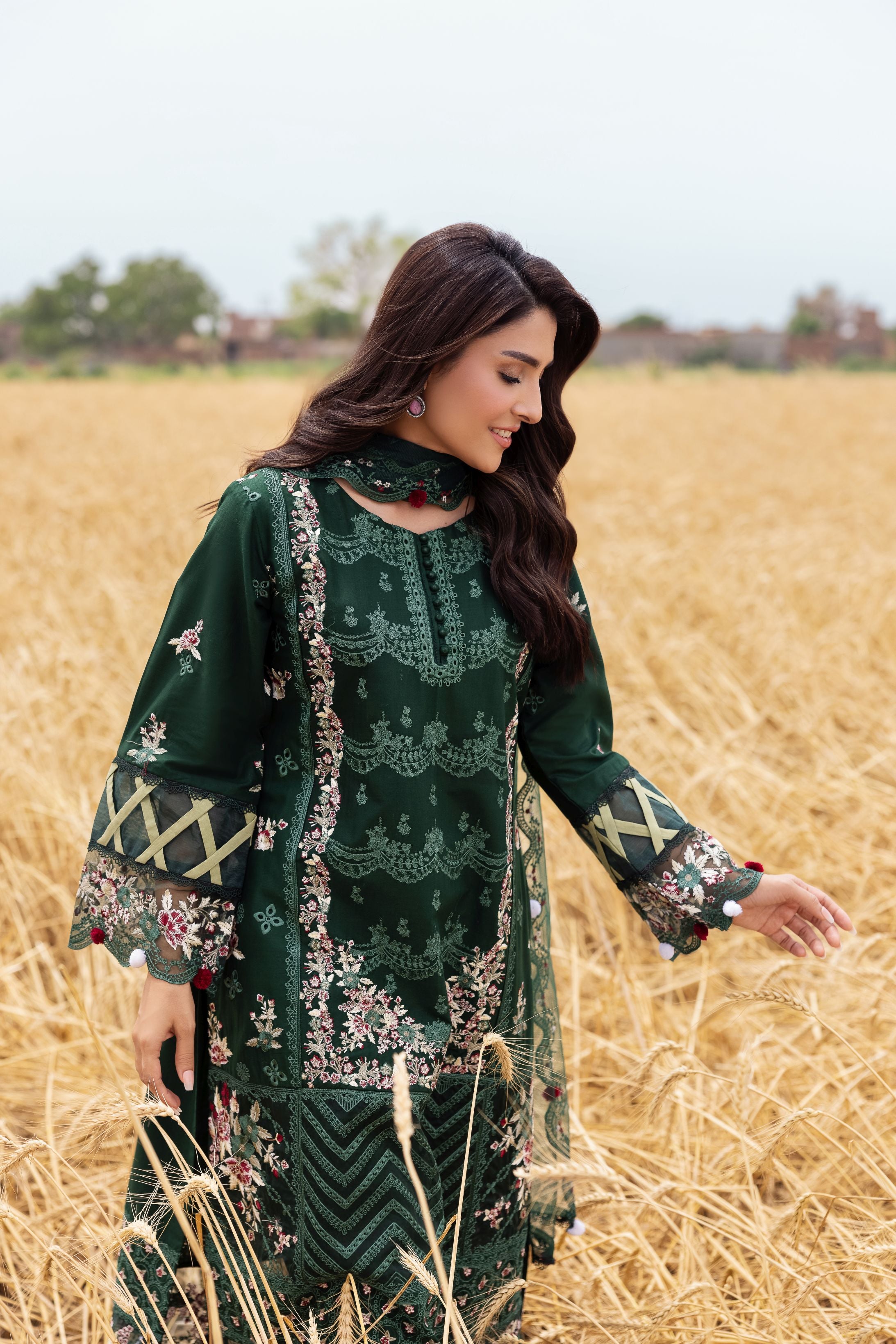 Taaron Jaisi by Mona – Matching Mother Daughter Deep Green Outfits – TJM4