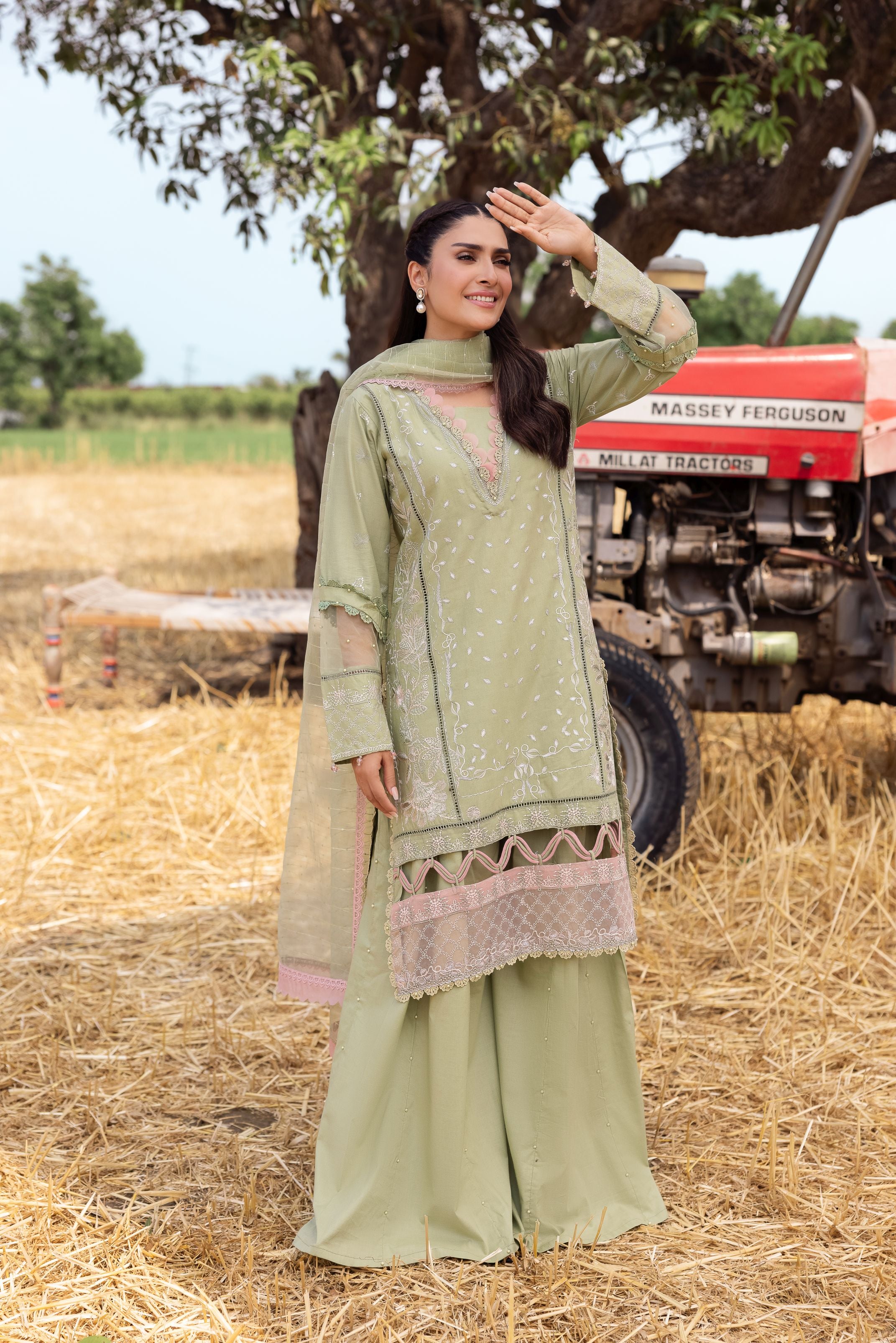 Taaron Jaisi by Mona – Matching Mother Daughter Pastel Green Shararah Outfits – TJM1