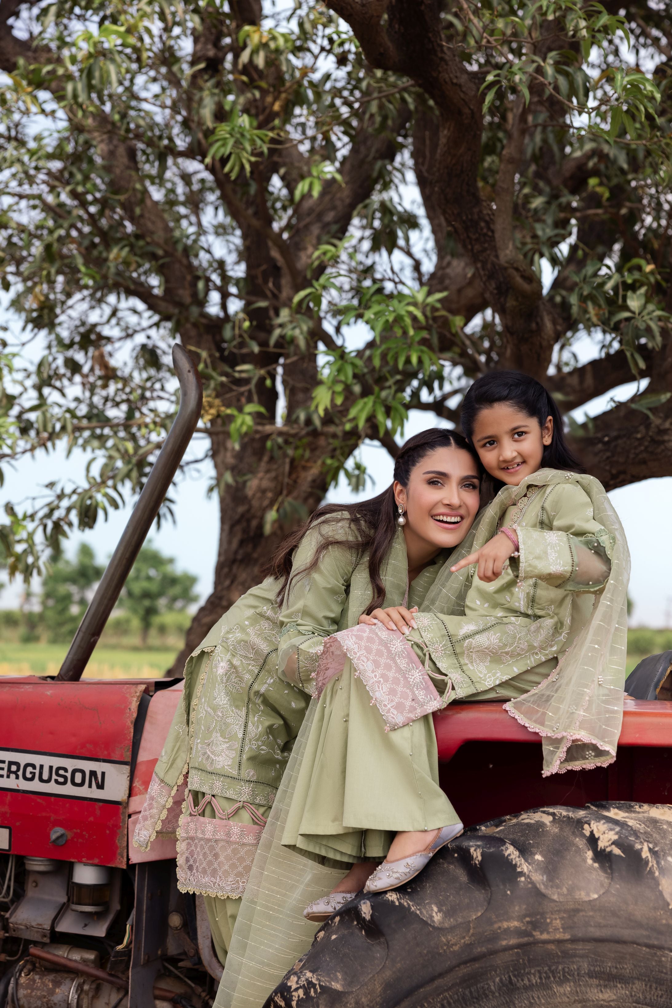 Taaron Jaisi by Mona – Matching Mother Daughter Pastel Green Shararah Outfits – TJM1