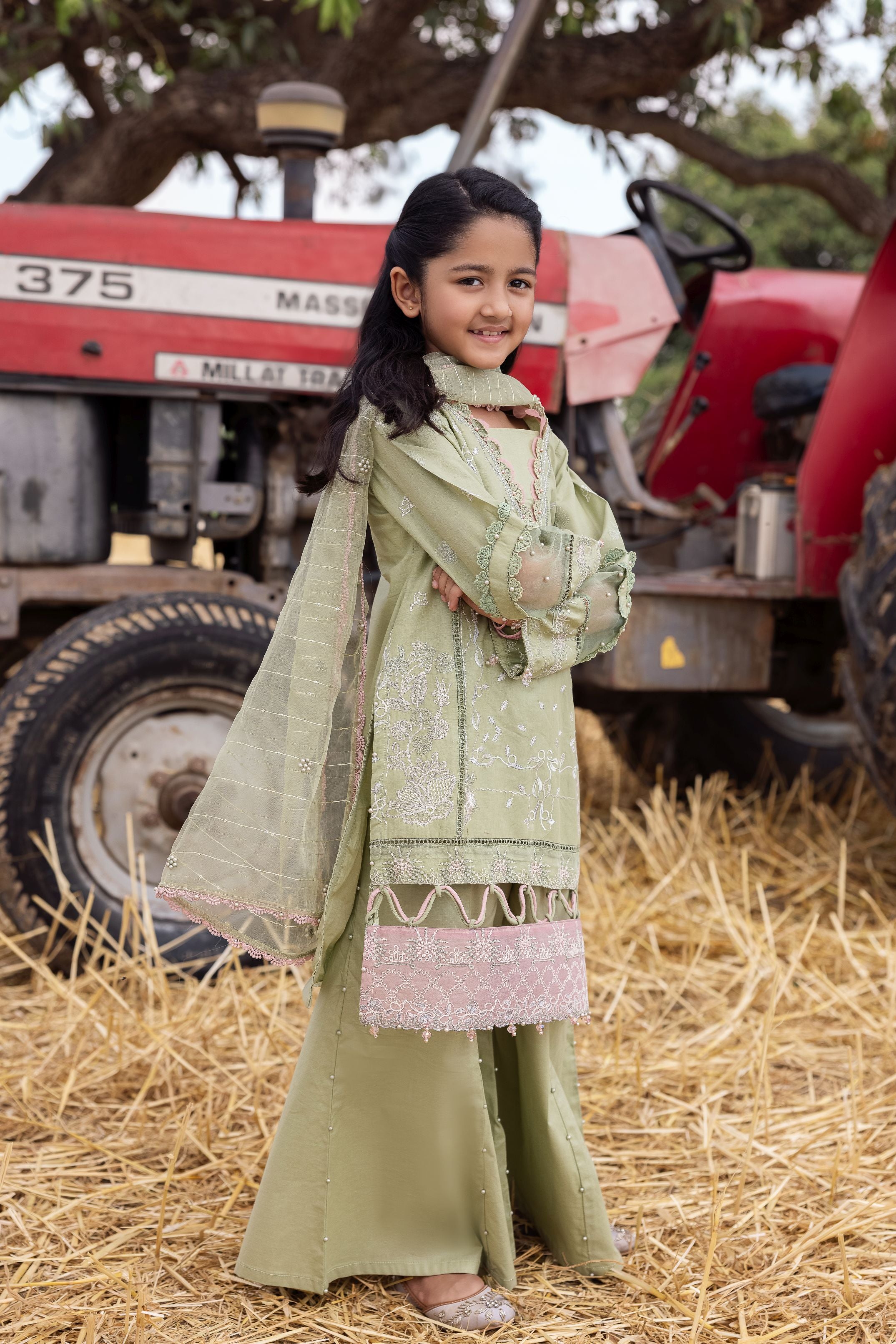 Taaron Jaisi by Mona – Matching Mother Daughter Pastel Green Shararah Outfits – TJM1