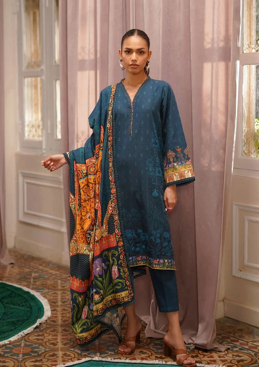 Winter Weaves by Sahar – 3pc Printed Khaddar Suit with Lace Detailing WWS4