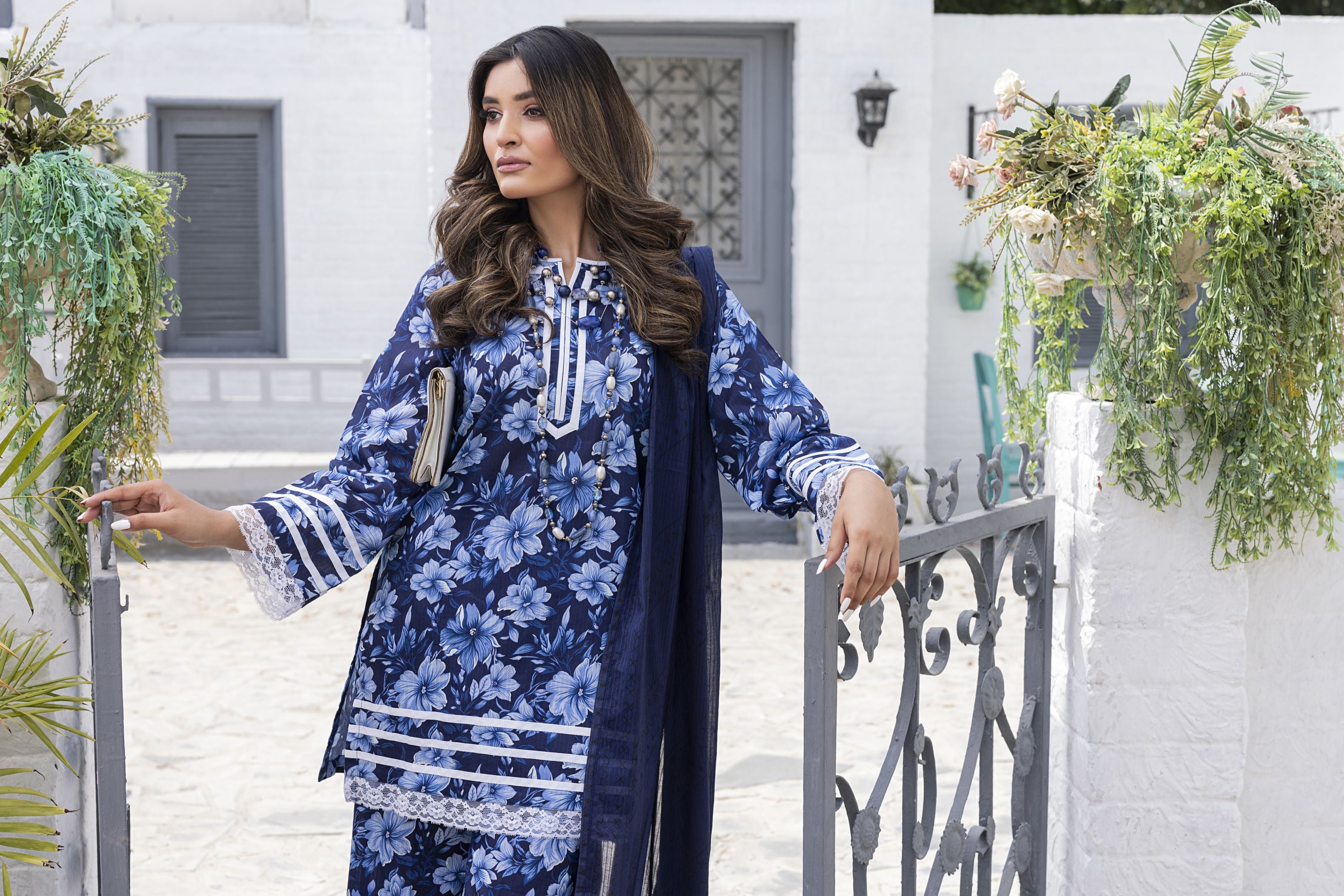 Aabpara Blue Garden Bloom Tanadora Lawn 3pc Suit – SLF3