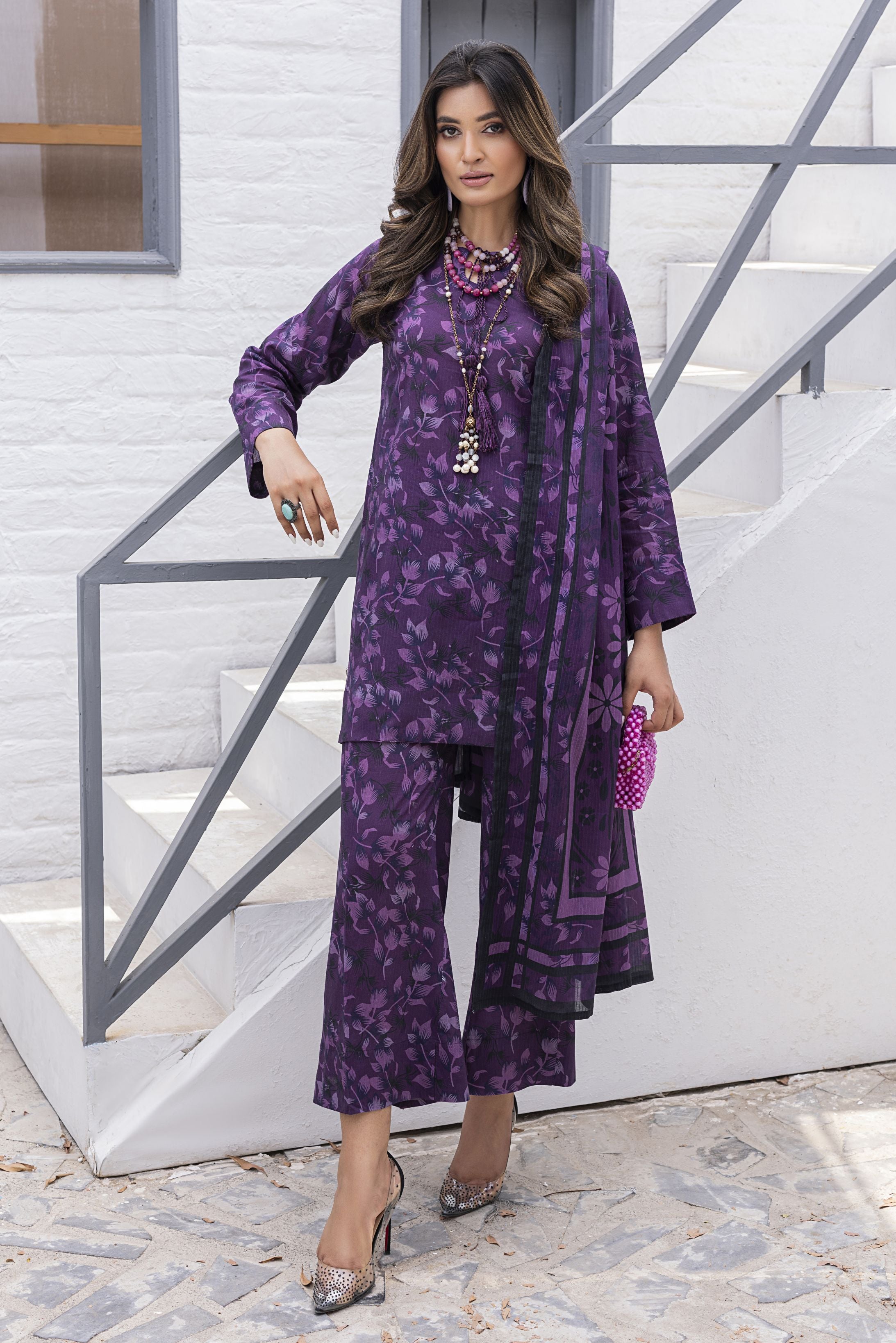 Aabpara Plum Petal Tanadora Lawn 3pc Suit – SLF5