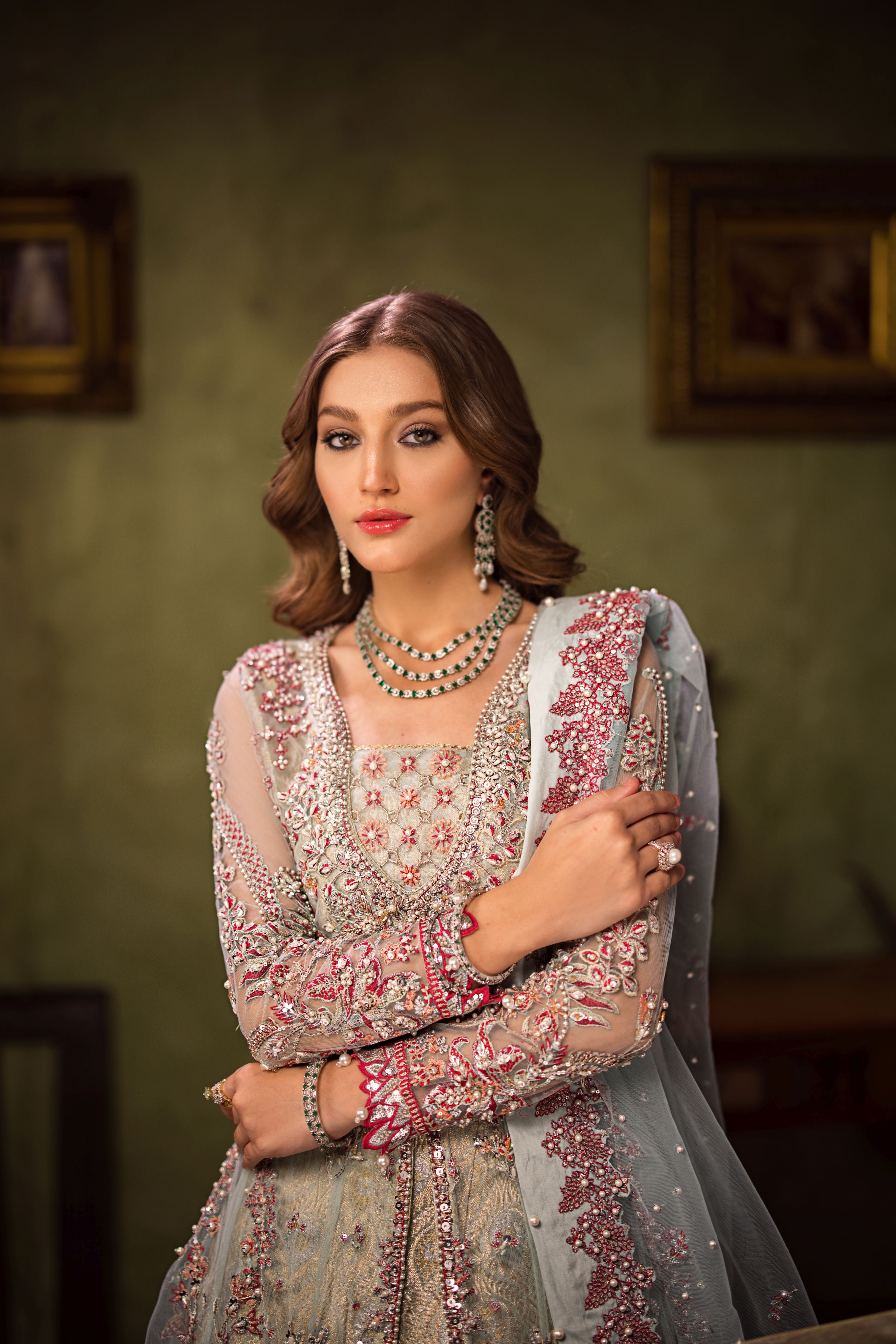 Luxury Formal Zareen Silhouettes by Aroosh ZR5