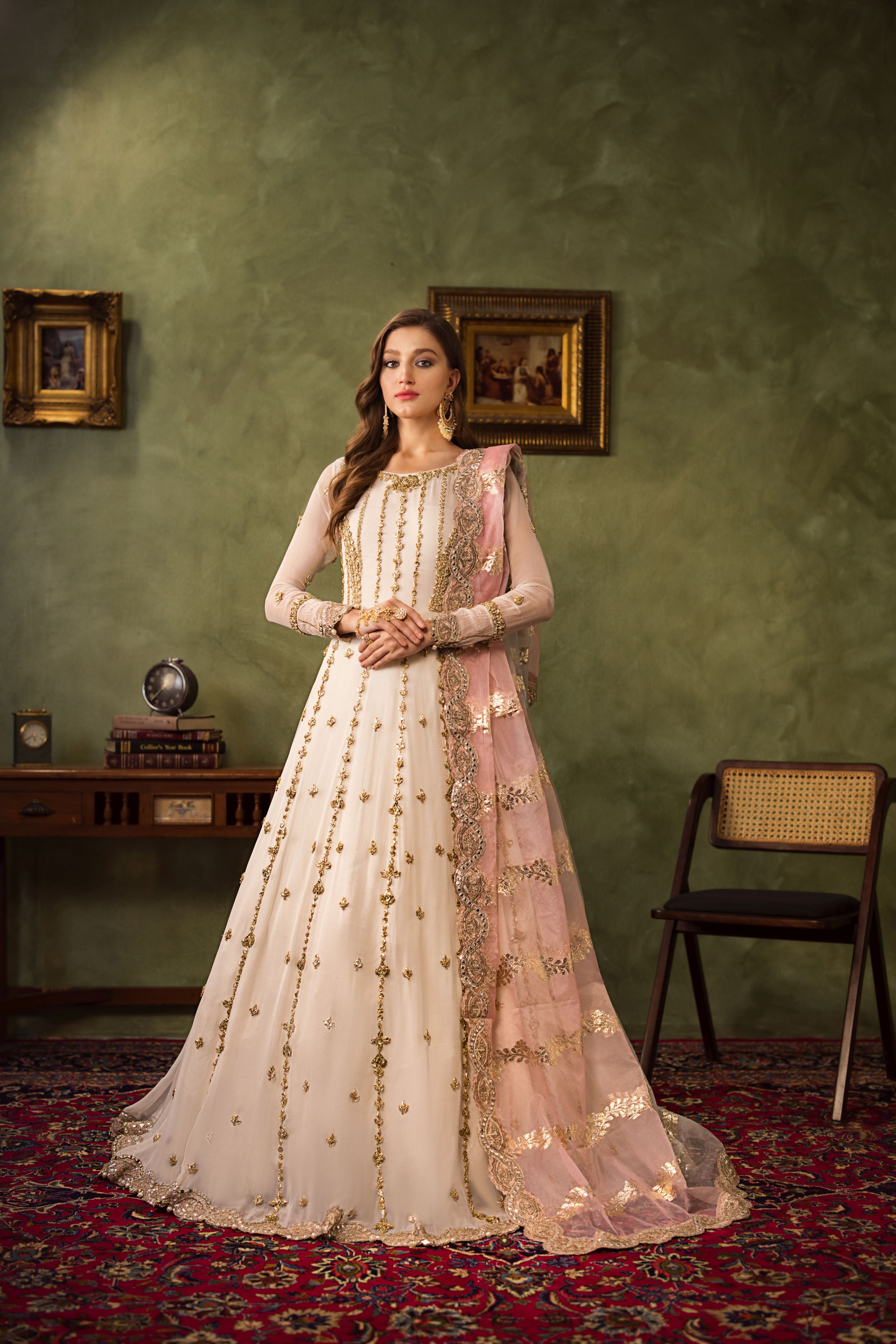 Luxury Formal Zareen Silhouettes by Aroosh ZR1