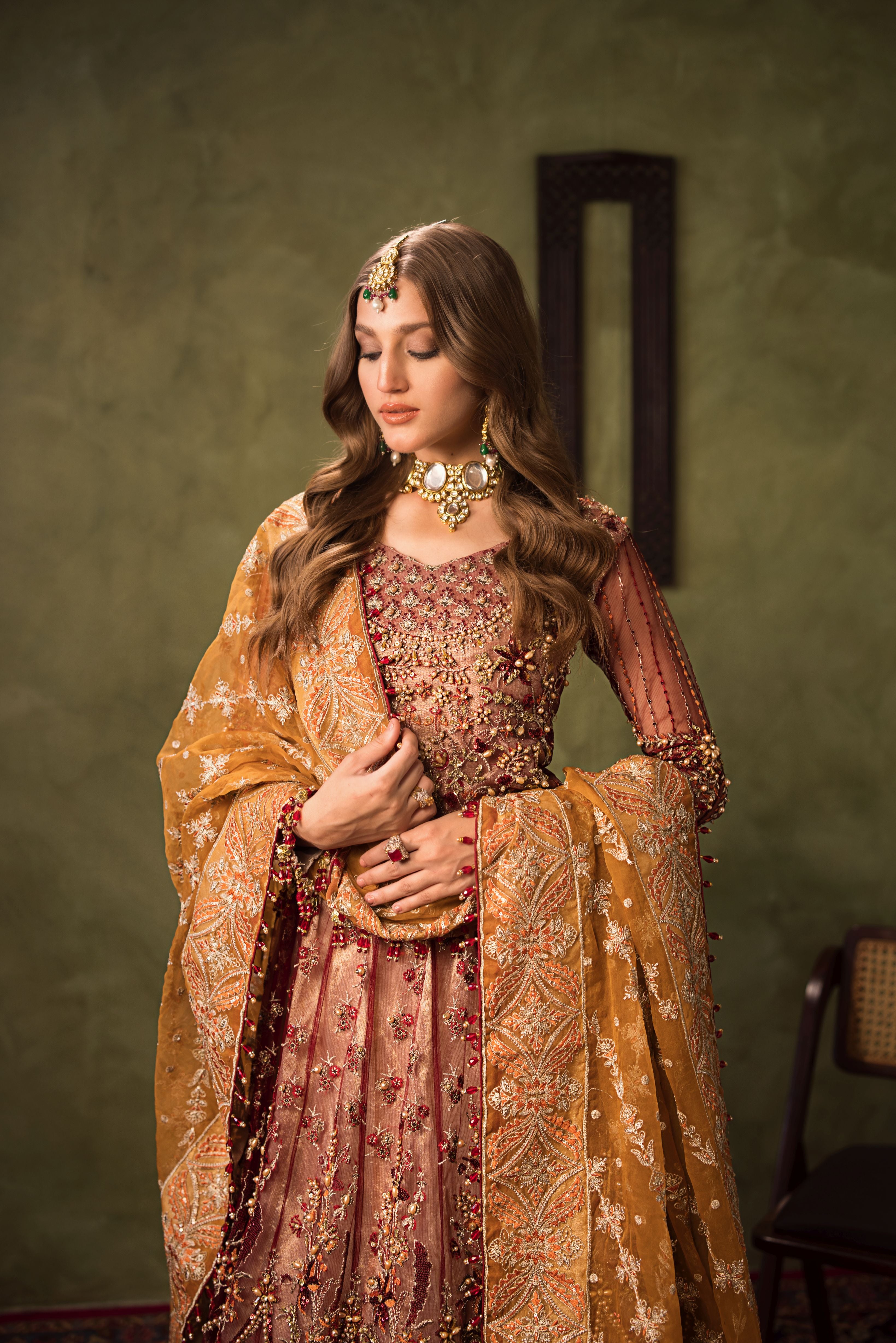 Luxury Formal Zareen Silhouettes by Aroosh ZR2