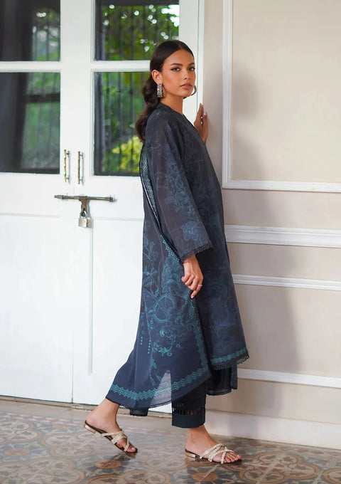 Winter Weaves by Sahar – 3pc Floral Printed Khaddar Suit with Lace Detailing WWS9