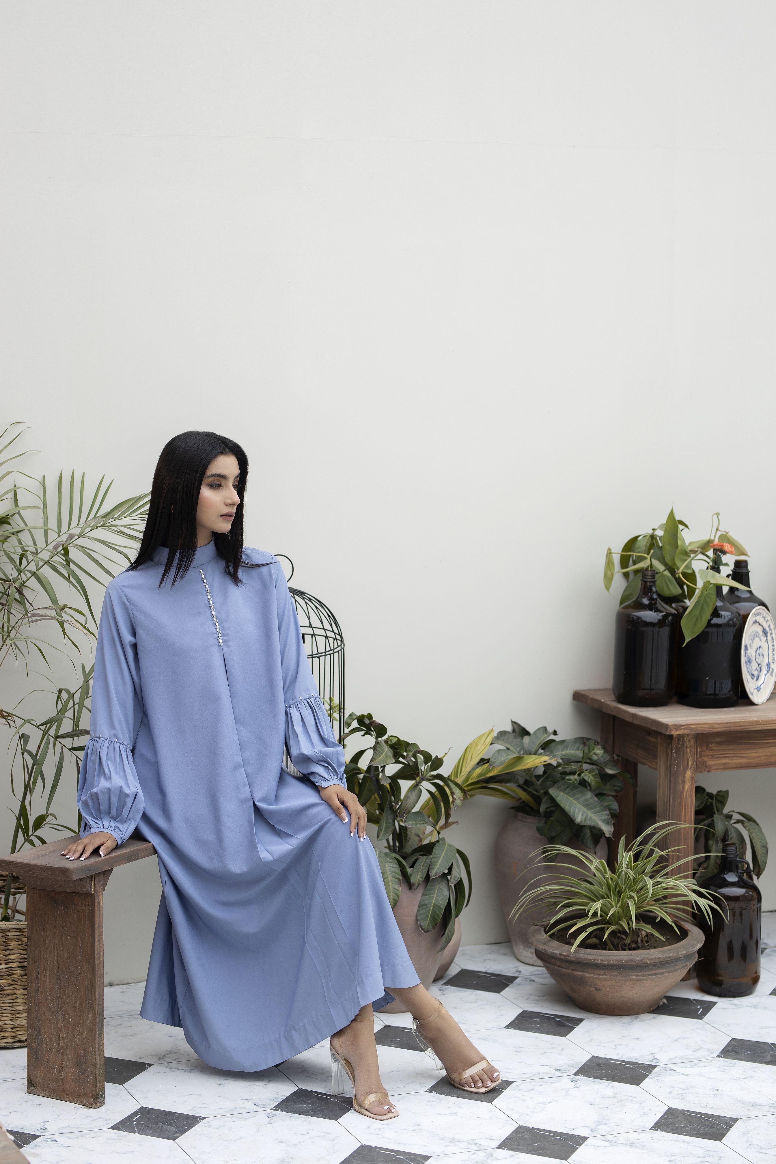 Luxury Solids by AIN LSA3