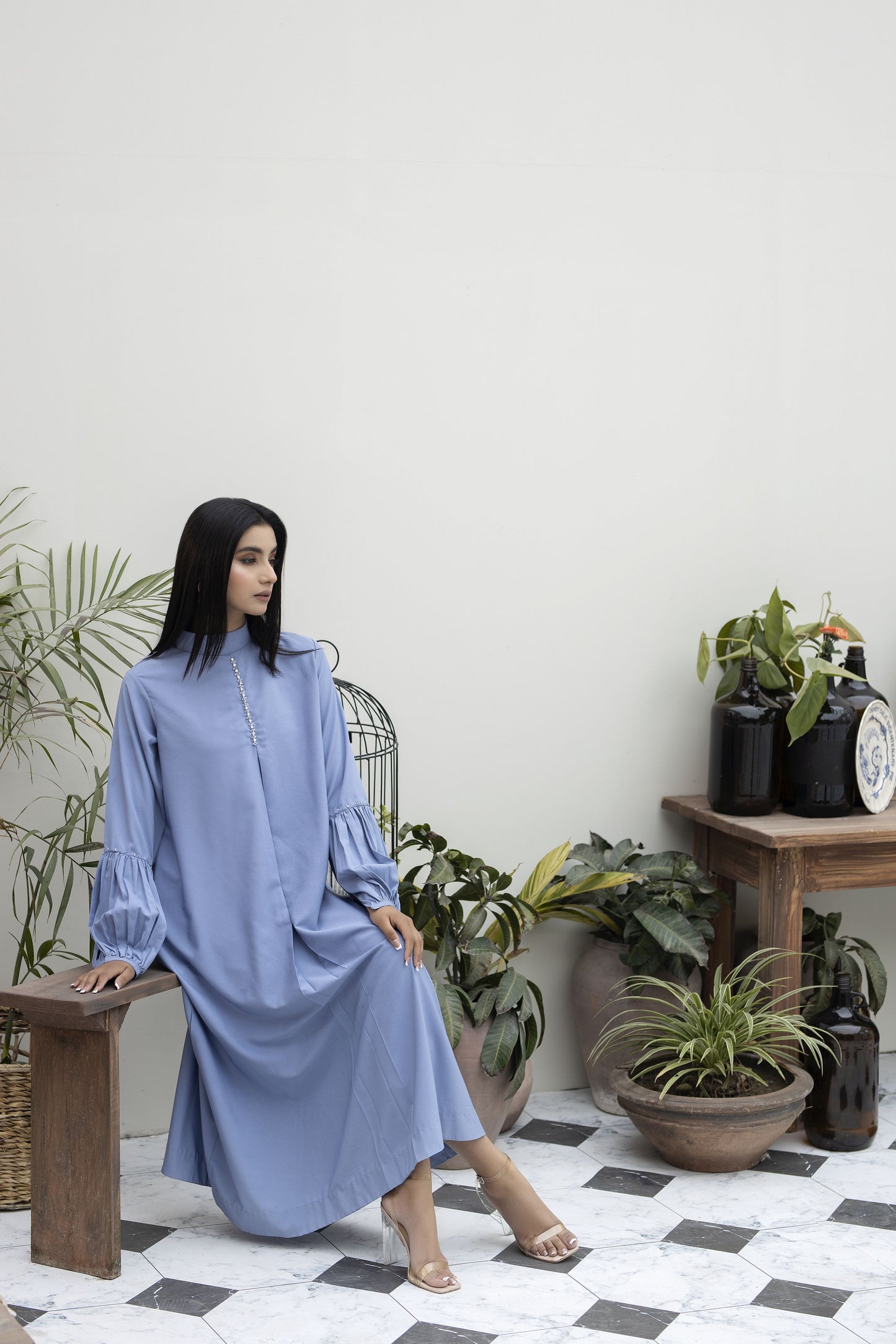 Luxury Solids by AIN LSA3