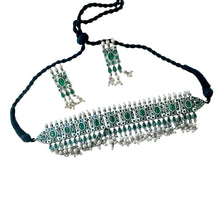 Gul Warun Heritage Kundan Choker & Earrings Set – Two Colours GJ4