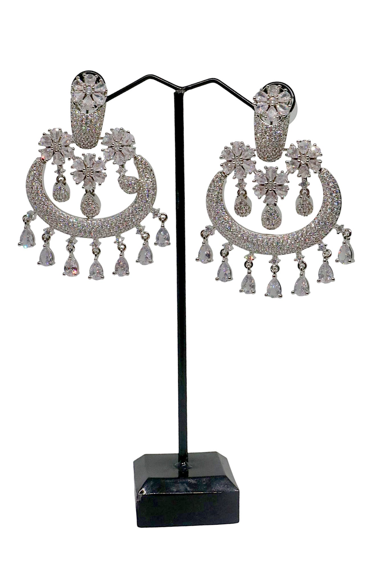 Gul Warun Regal Crescent Crystal Earrings – Two Colours GJ3