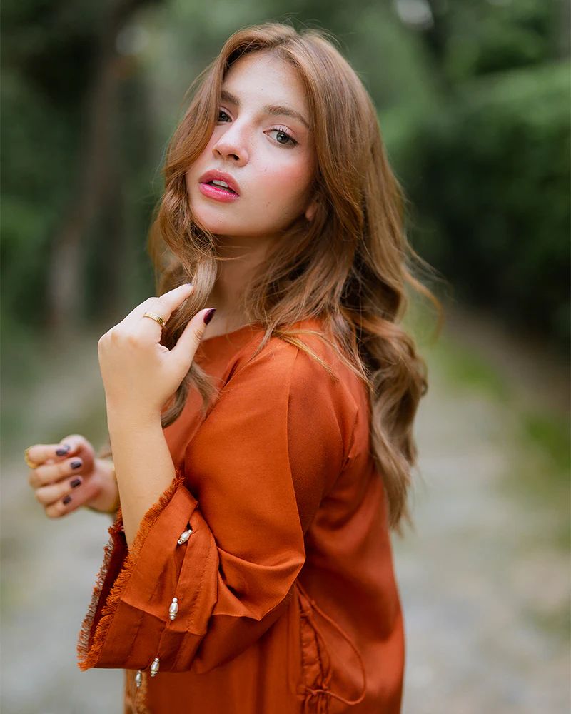 Day to Night by Mona – Raw Silk Chikankari 2pc Co-ord Set DNM8