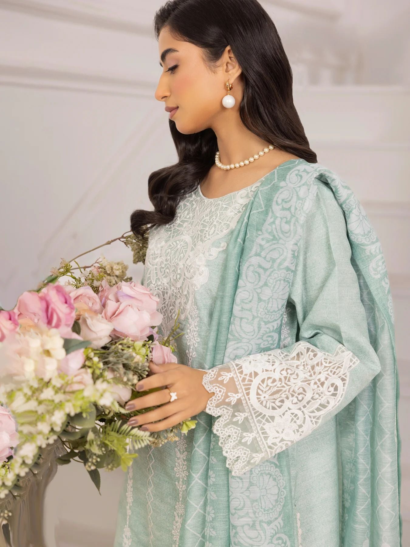 Muse10 – Mint Elegance | 3pc Printed Silk Lawn Suit with Embroidered Patch & Monar Dupatta by Mohagni