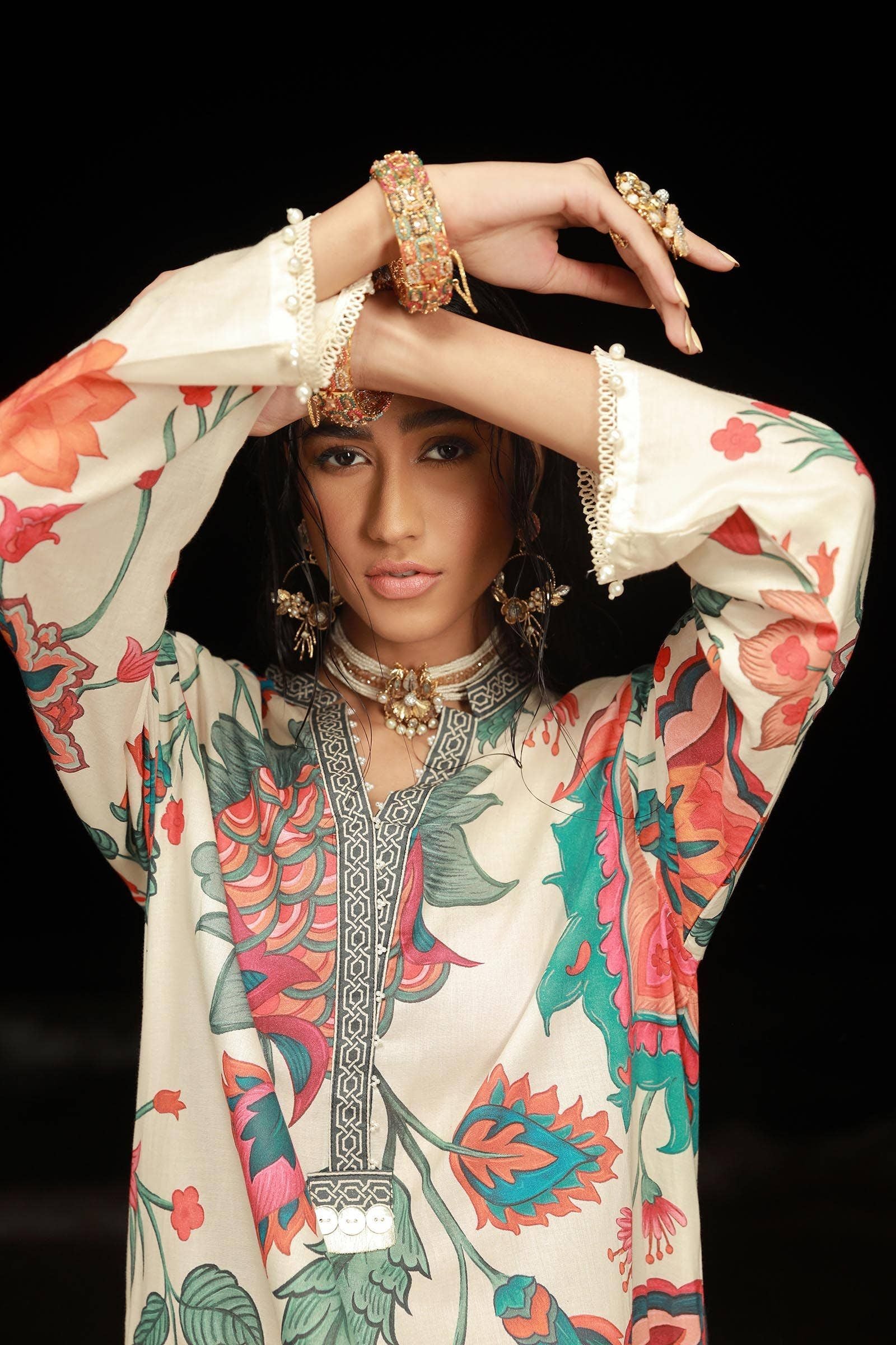 Sana Safinaz Mahay Spring '24 11B
