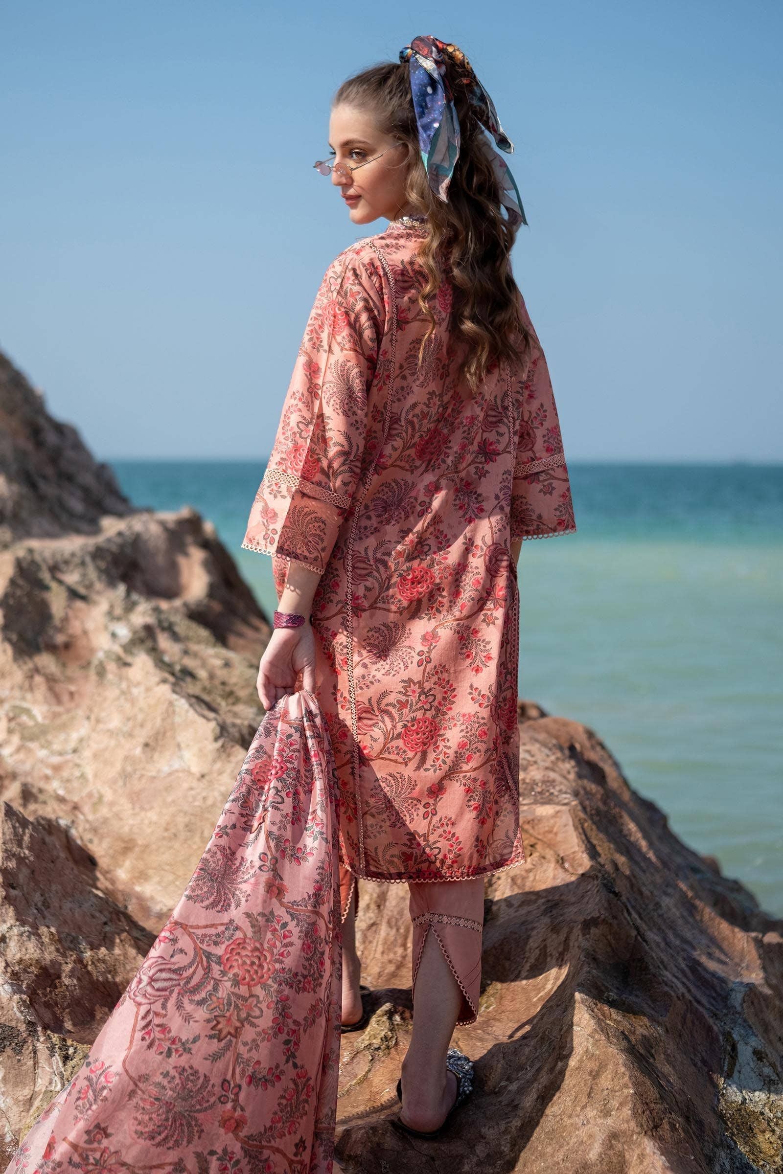 Sana Safinaz Mahay Spring '24 16B