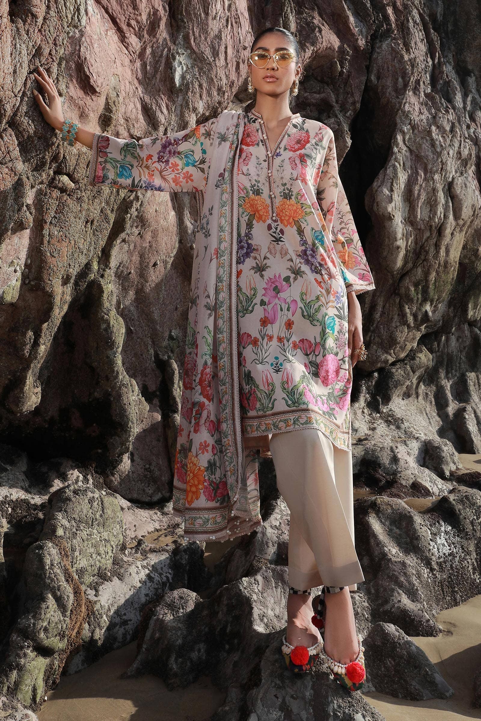 Sana Safinaz Mahay Spring '24 19B