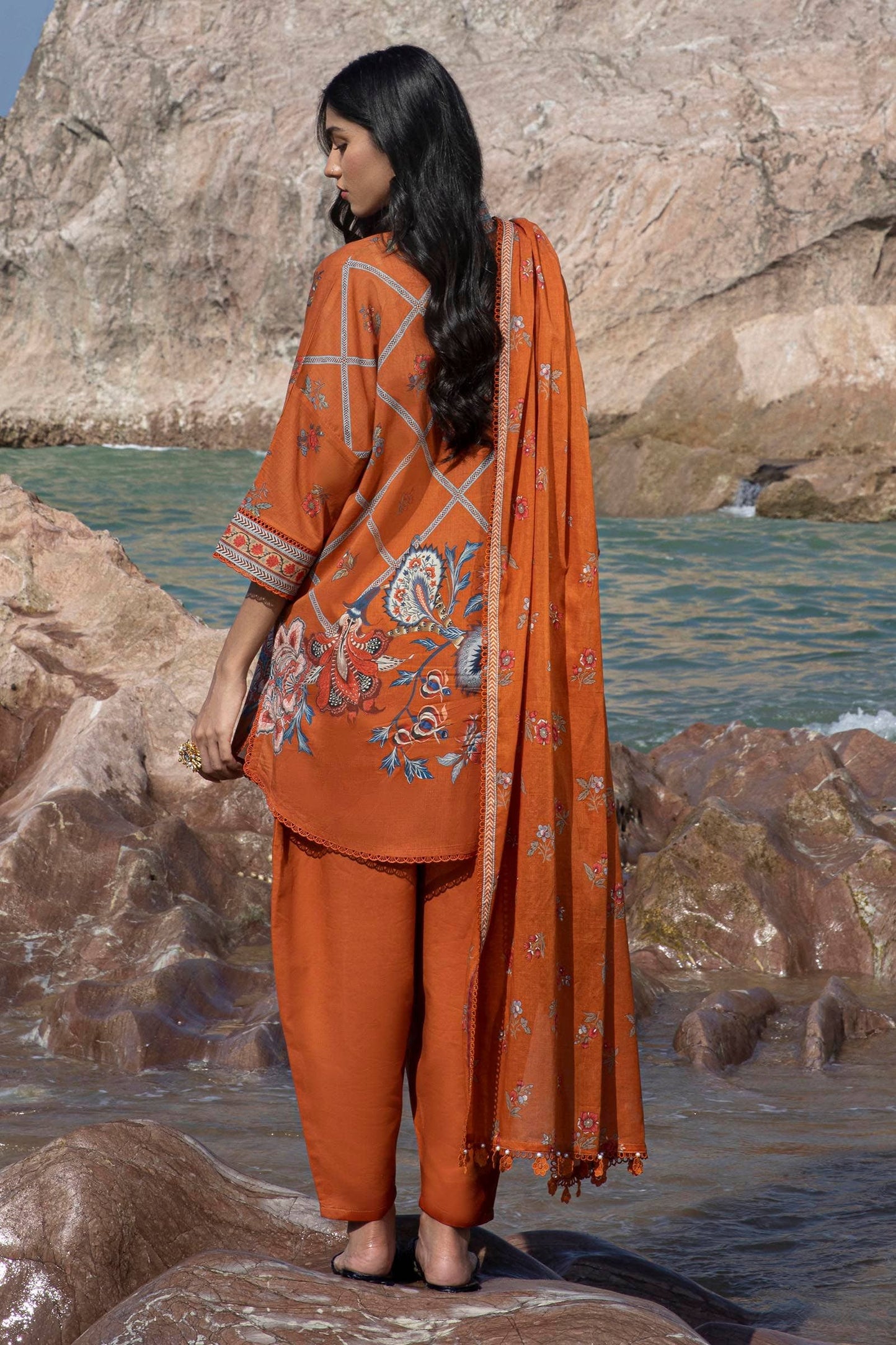 Sana Safinaz Mahay Spring '24 20A