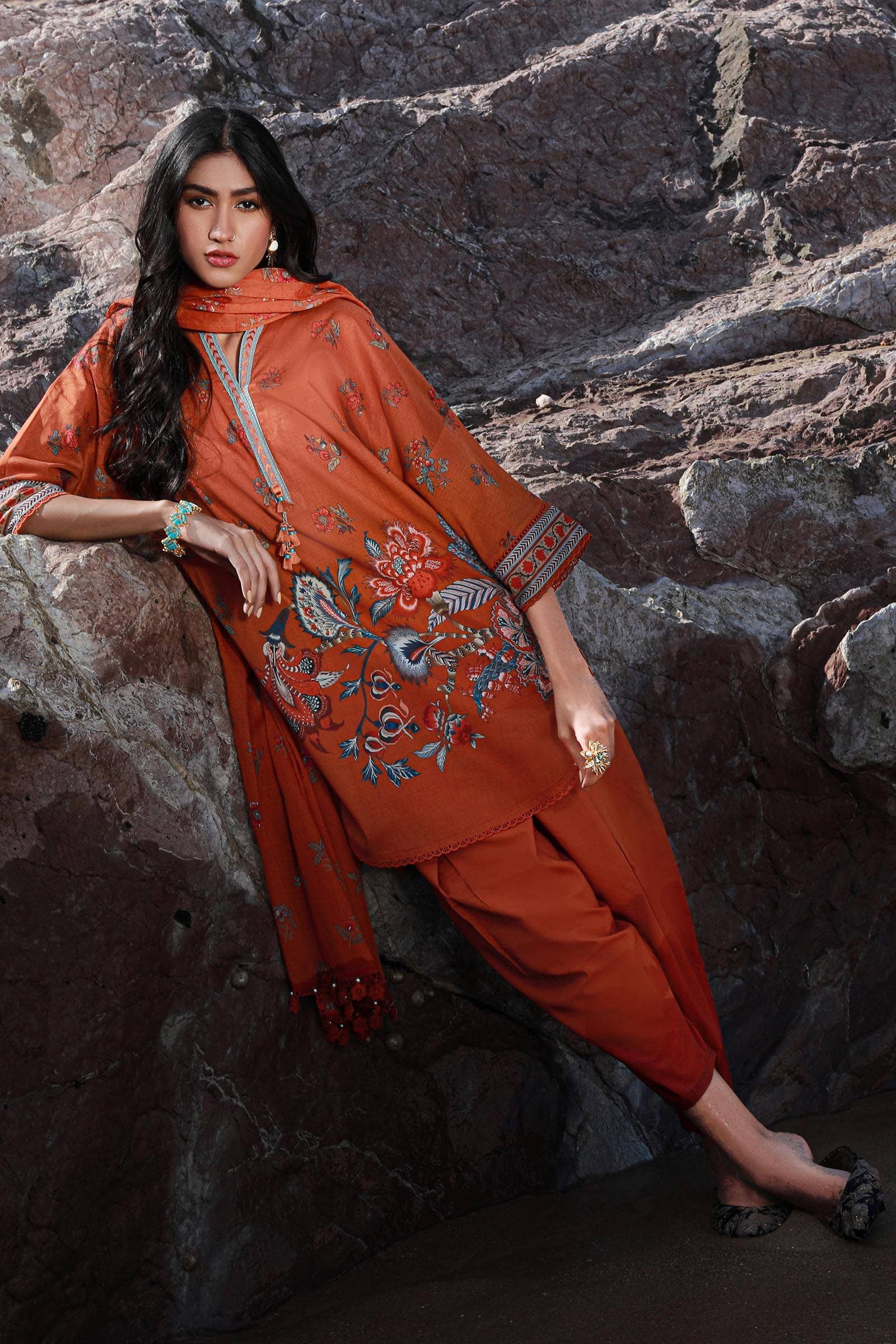 Sana Safinaz Mahay Spring '24 20A