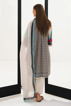 Sana Safinaz Mahay23 25B