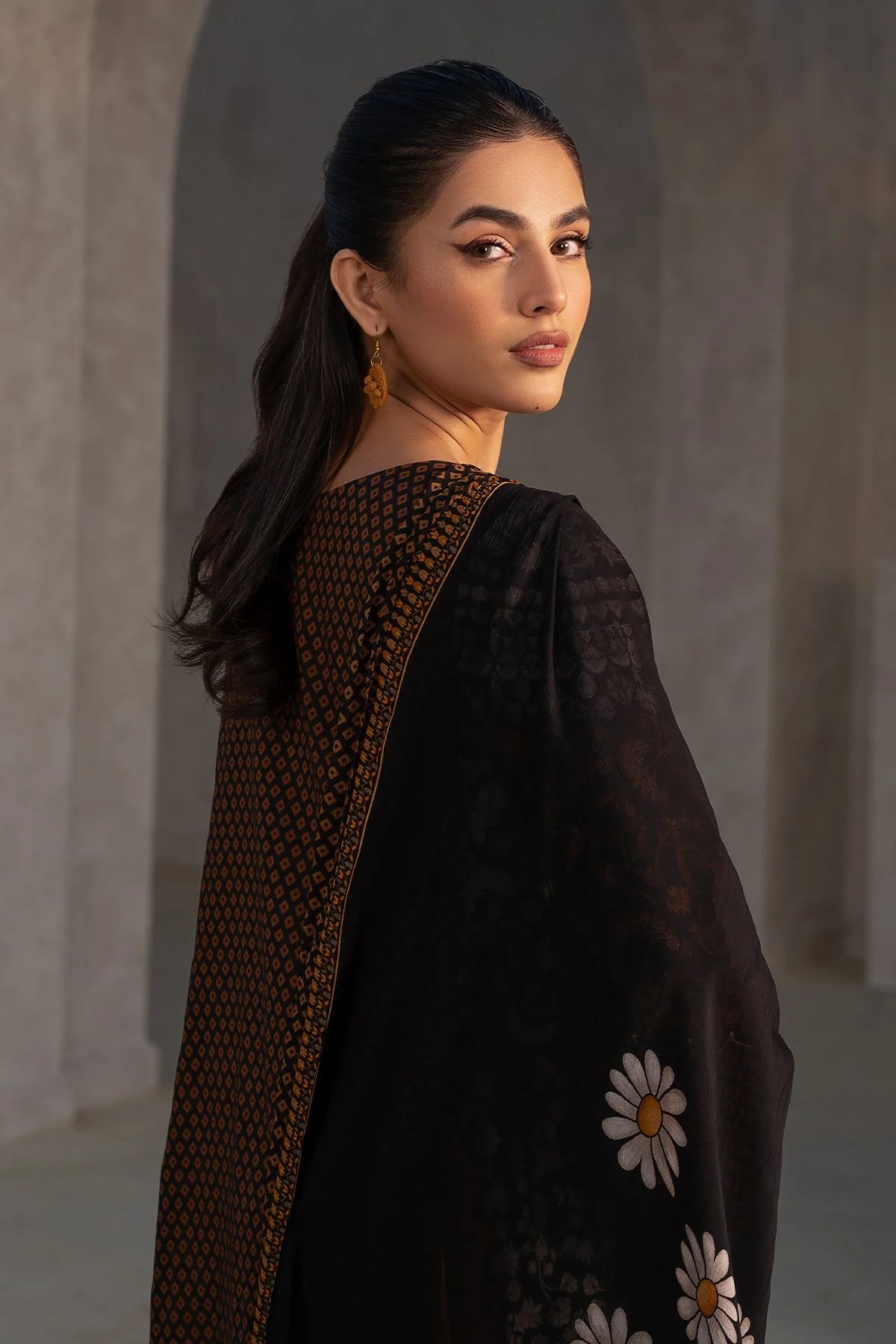 Charizma C-Print Lawn CP4-27