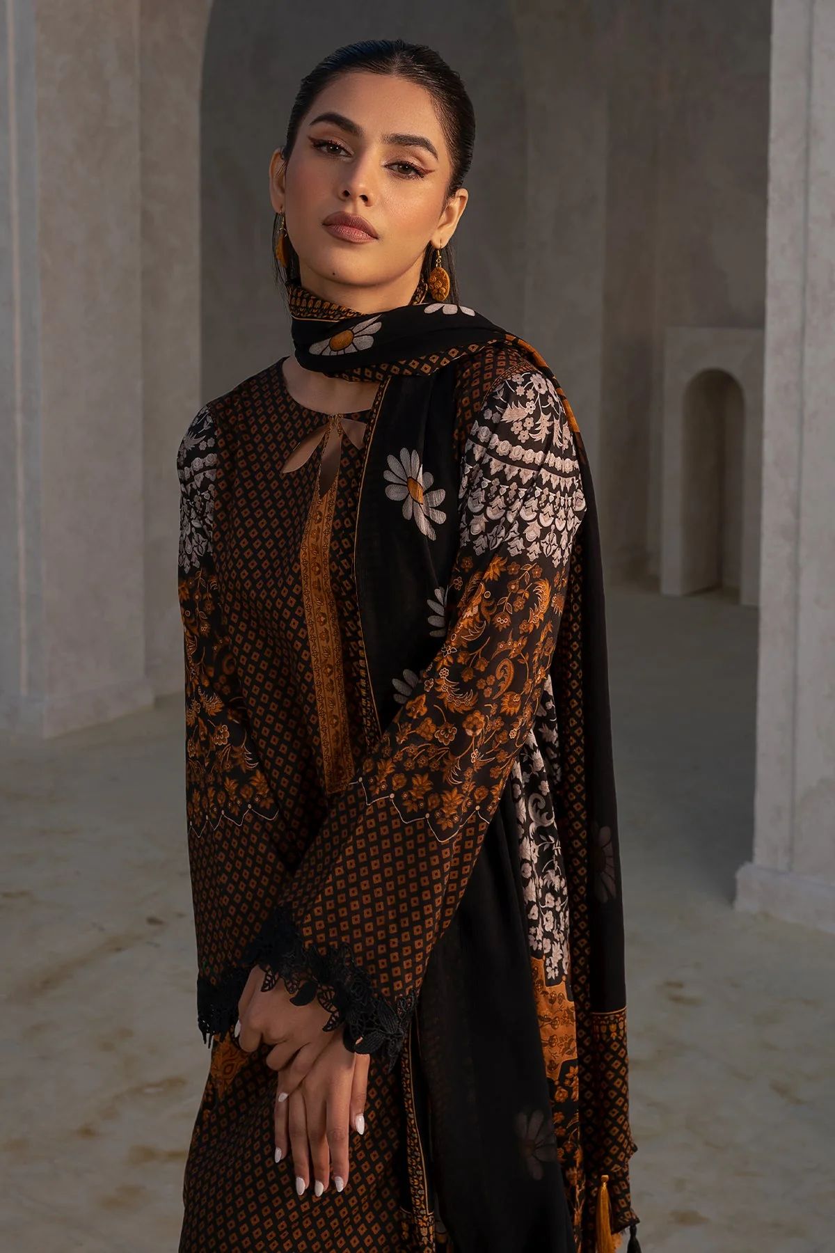 Charizma C-Print Lawn CP4-27