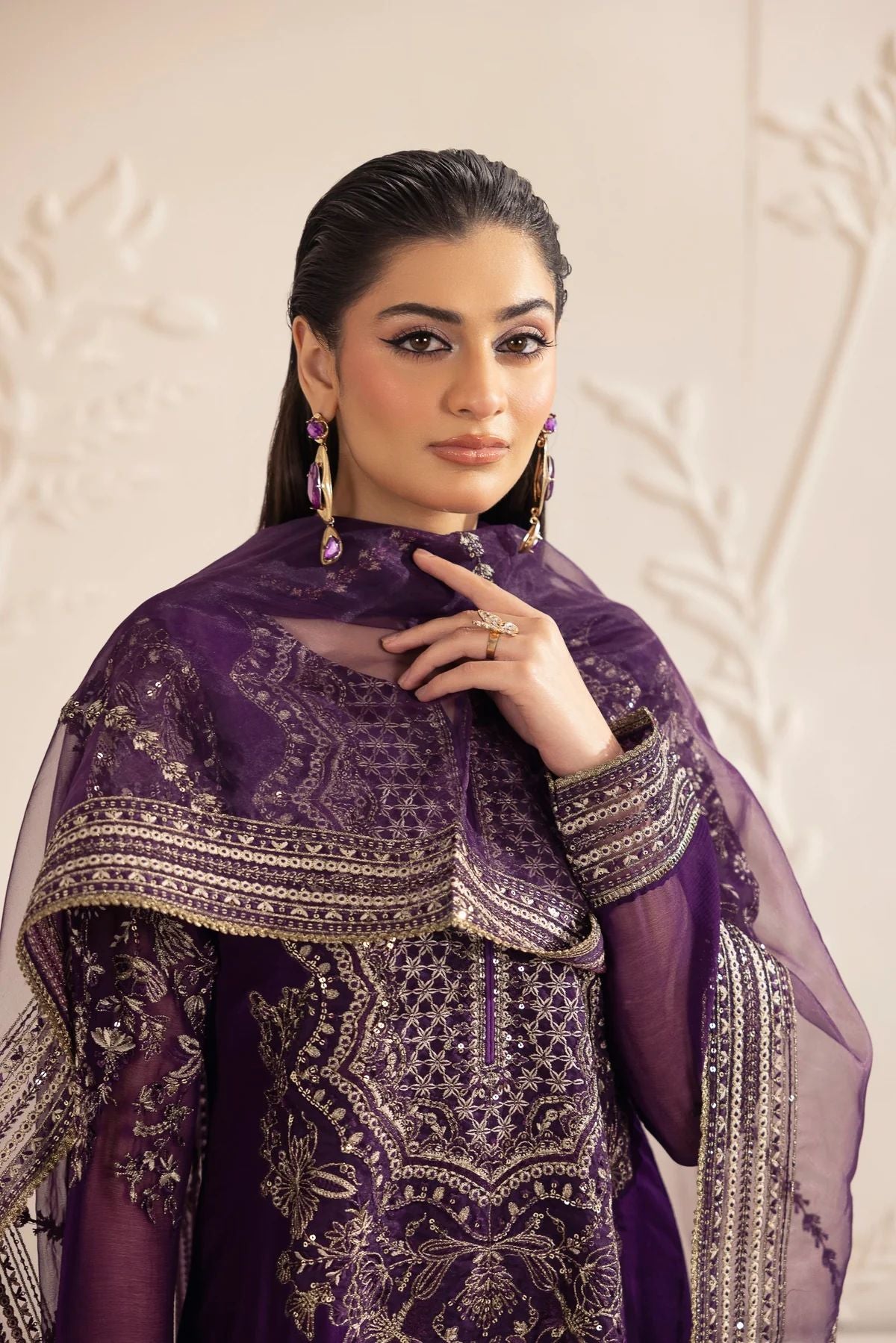 Muse13 – Ready to Wear Purple Chiffon Embroidered Long Shirt with Raw Silk Trousers by Mohagni