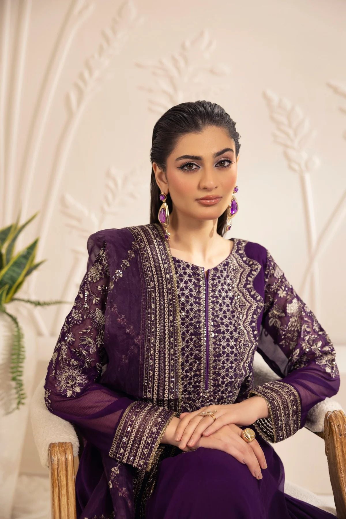 Muse13 – Ready to Wear Purple Chiffon Embroidered Long Shirt with Raw Silk Trousers by Mohagni