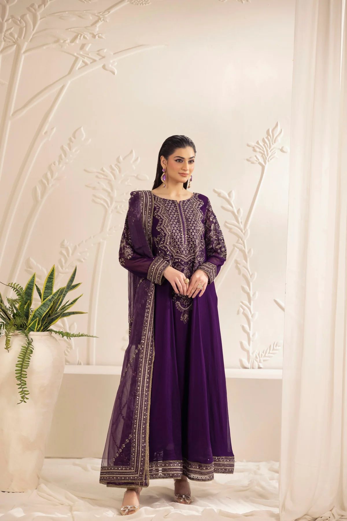 Muse13 – Ready to Wear Purple Chiffon Embroidered Long Shirt with Raw Silk Trousers by Mohagni