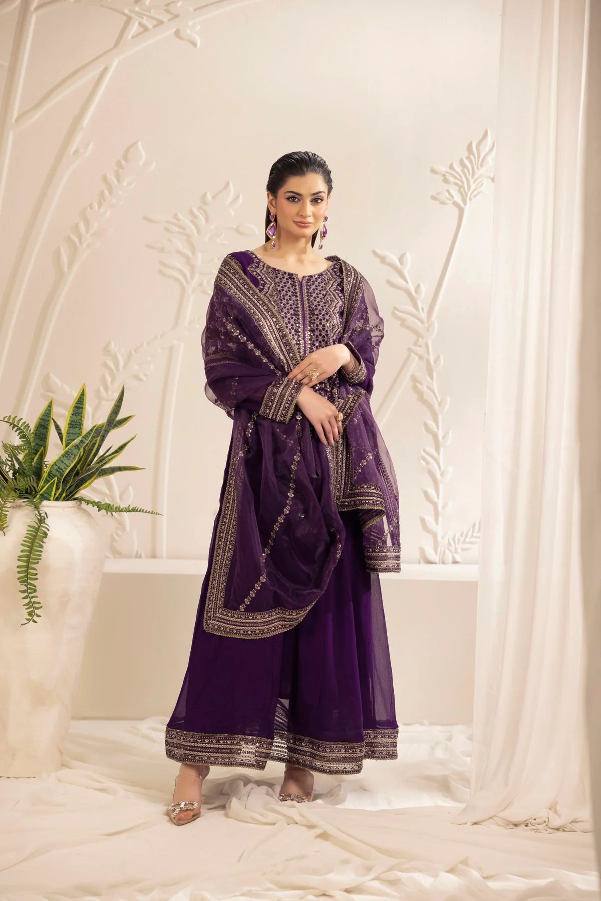 Muse13 – Ready to Wear Purple Chiffon Embroidered Long Shirt with Raw Silk Trousers by Mohagni