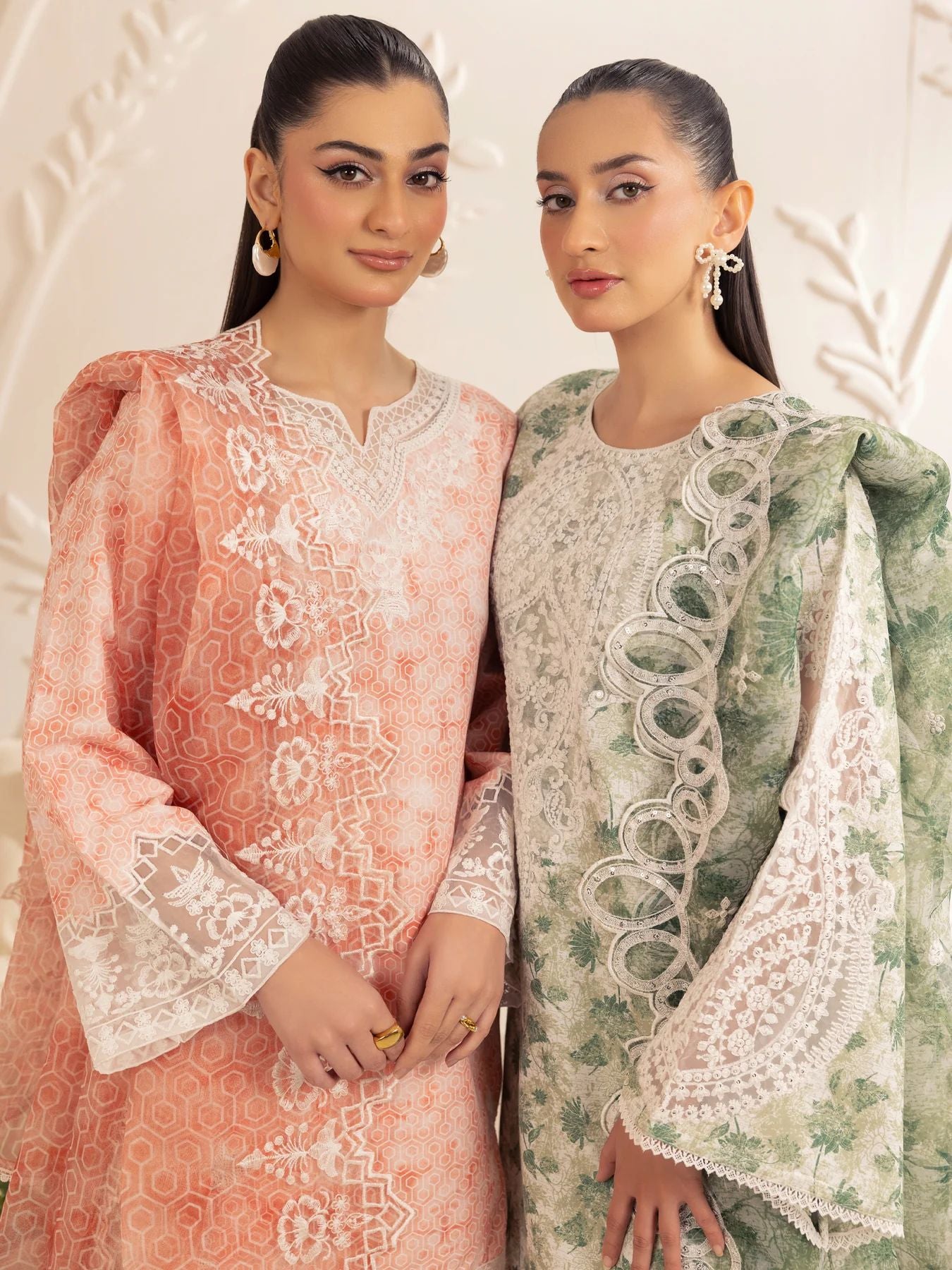 Muse04 – Peach Bloom | 3pc Silk Lawn Printed & Embroidered Suit with Organza Dupatta by Mohagni