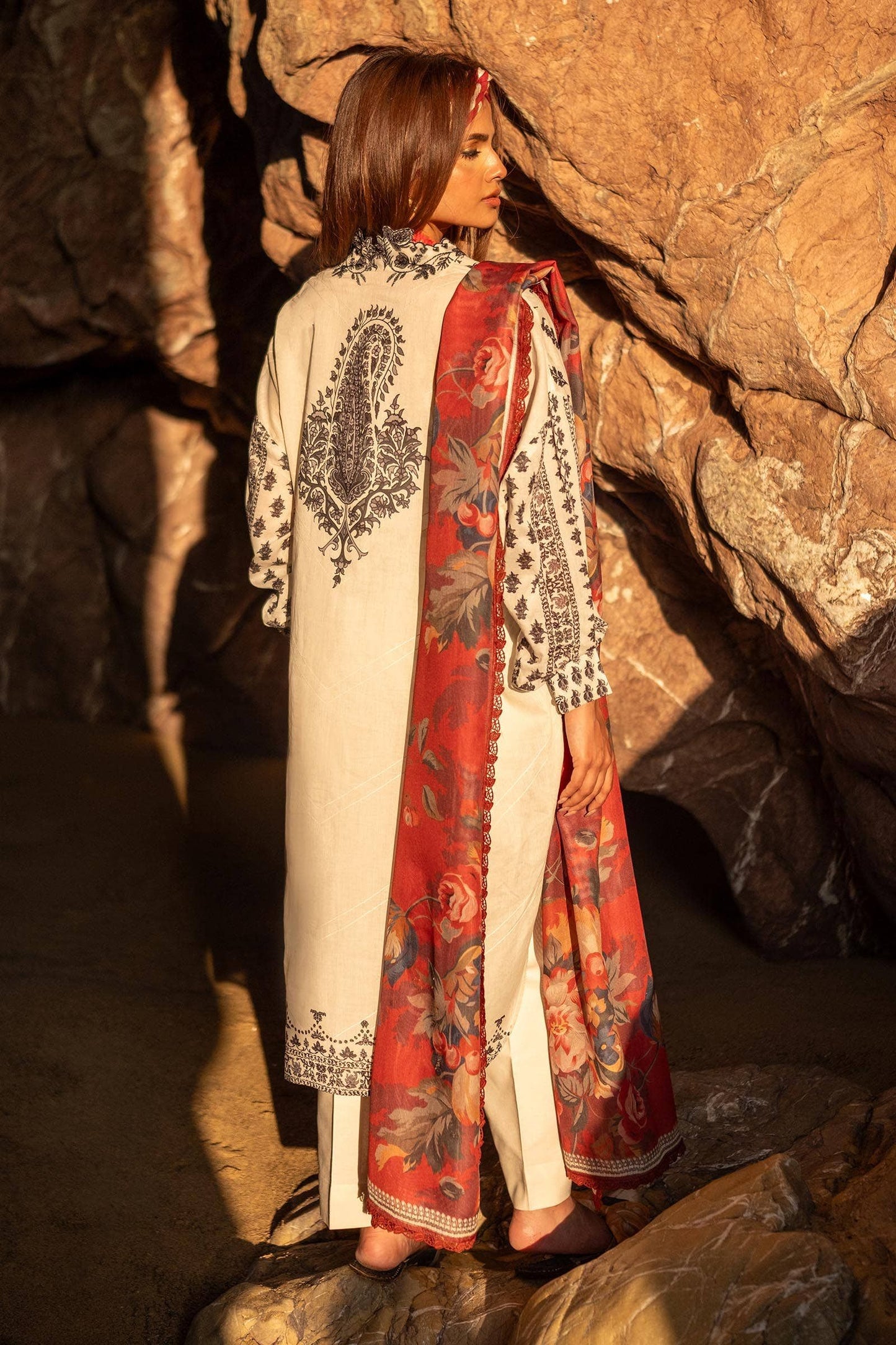 Sana Safinaz Mahay Spring '24 6A