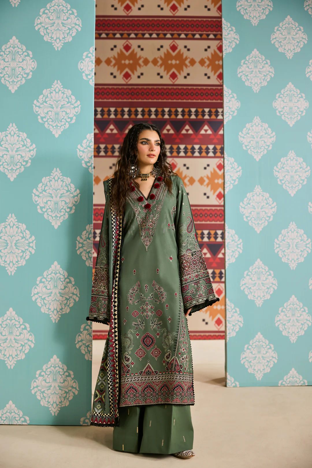 Linen by Florent – 3pc Embroidered Winter Suit with Shawl NAF7