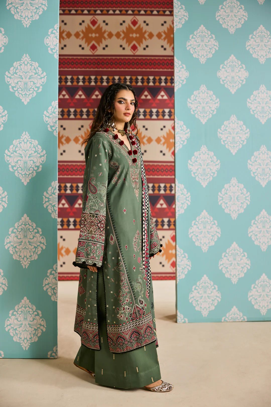 Linen by Florent – 3pc Embroidered Winter Suit with Shawl NAF7