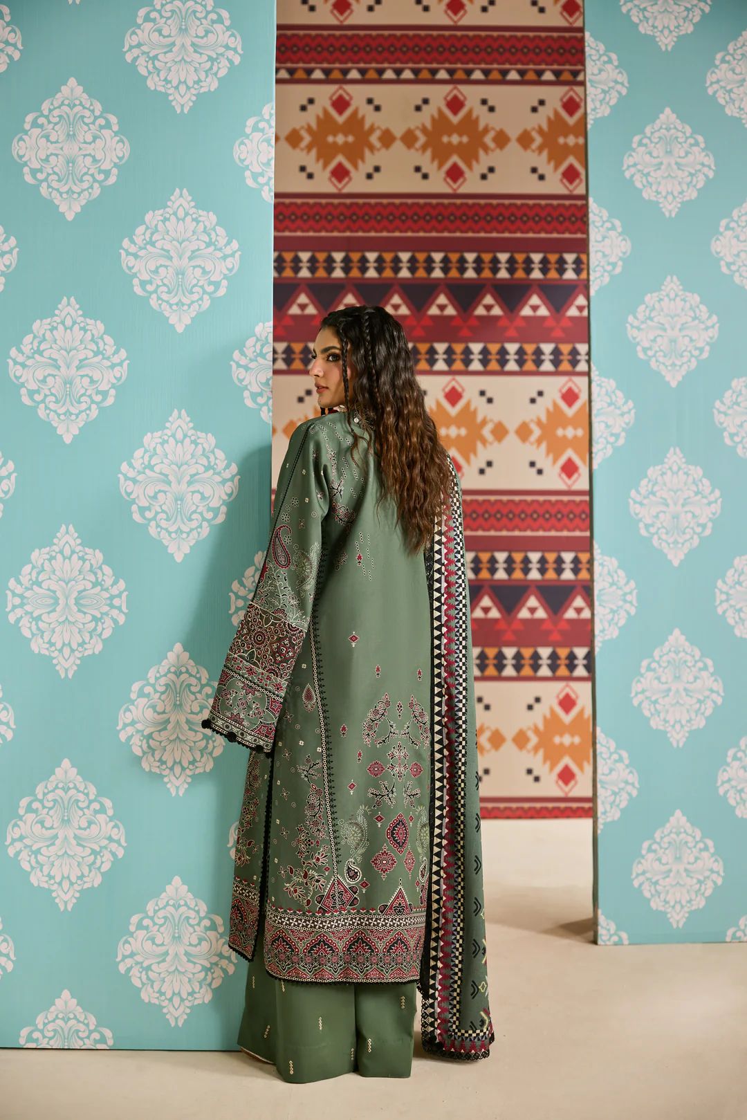 Linen by Florent – 3pc Embroidered Winter Suit with Shawl NAF7