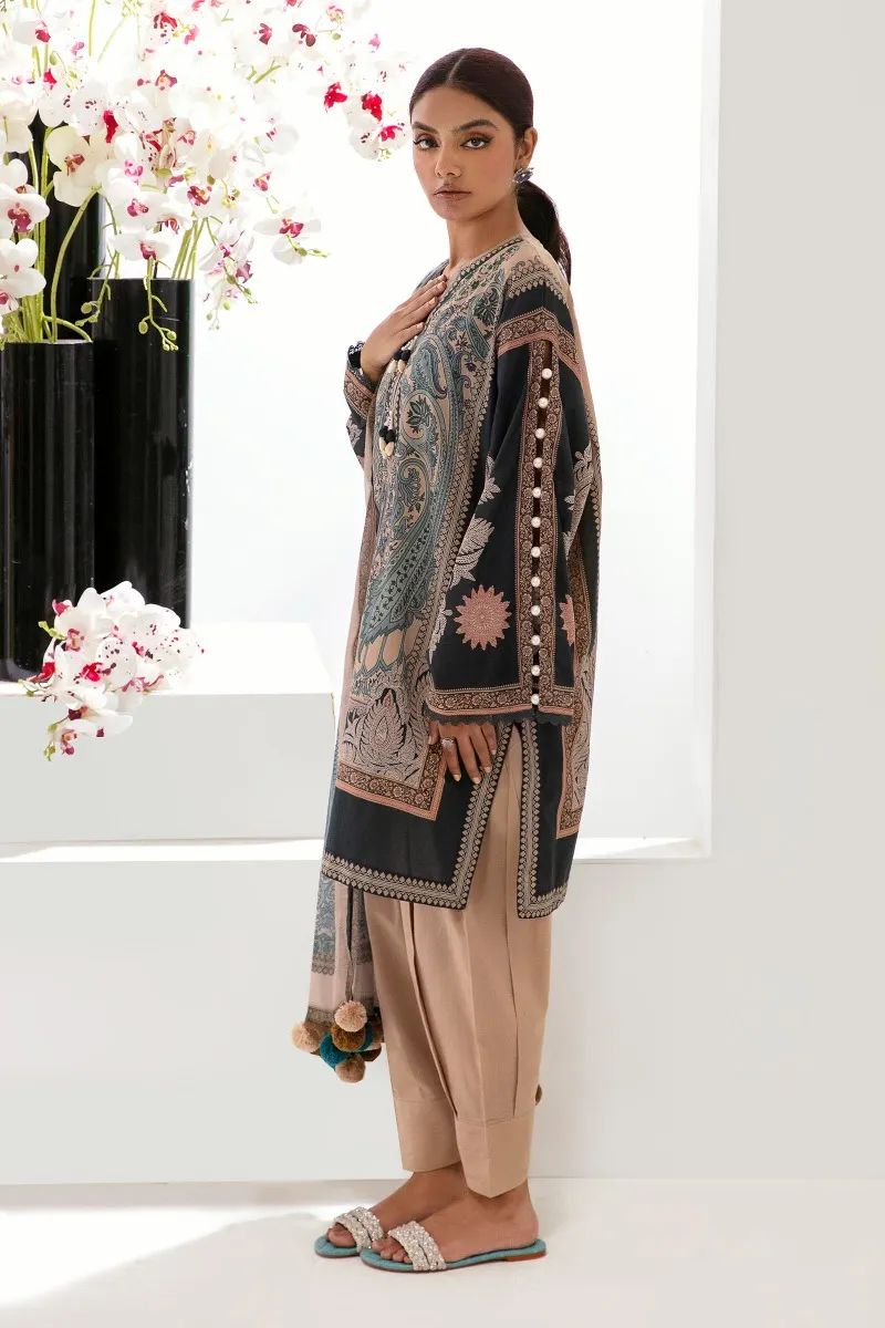 Sana Safinaz Mahay23 7B