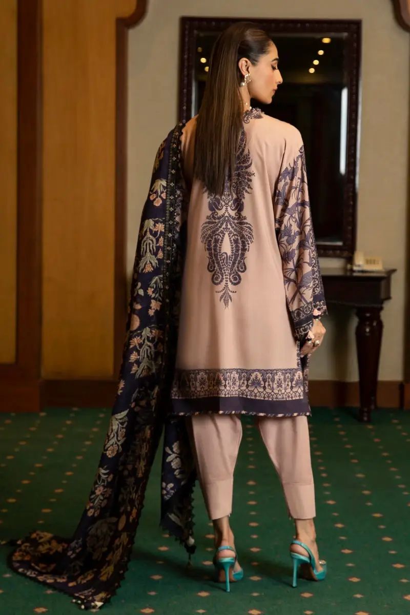 Sana Safinaz Winter Muzlin23 7B