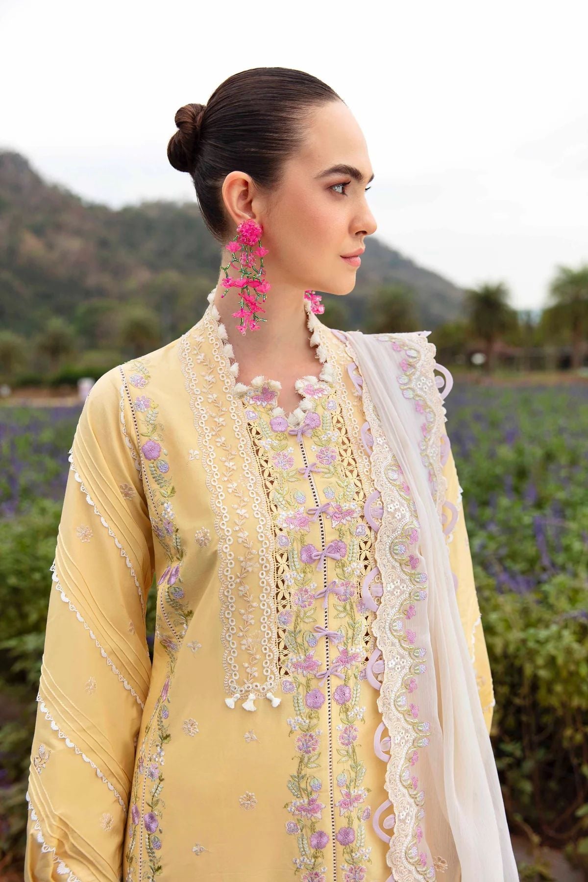 Sable Luxury Ready to Wear Lawn 24 MAYE 08