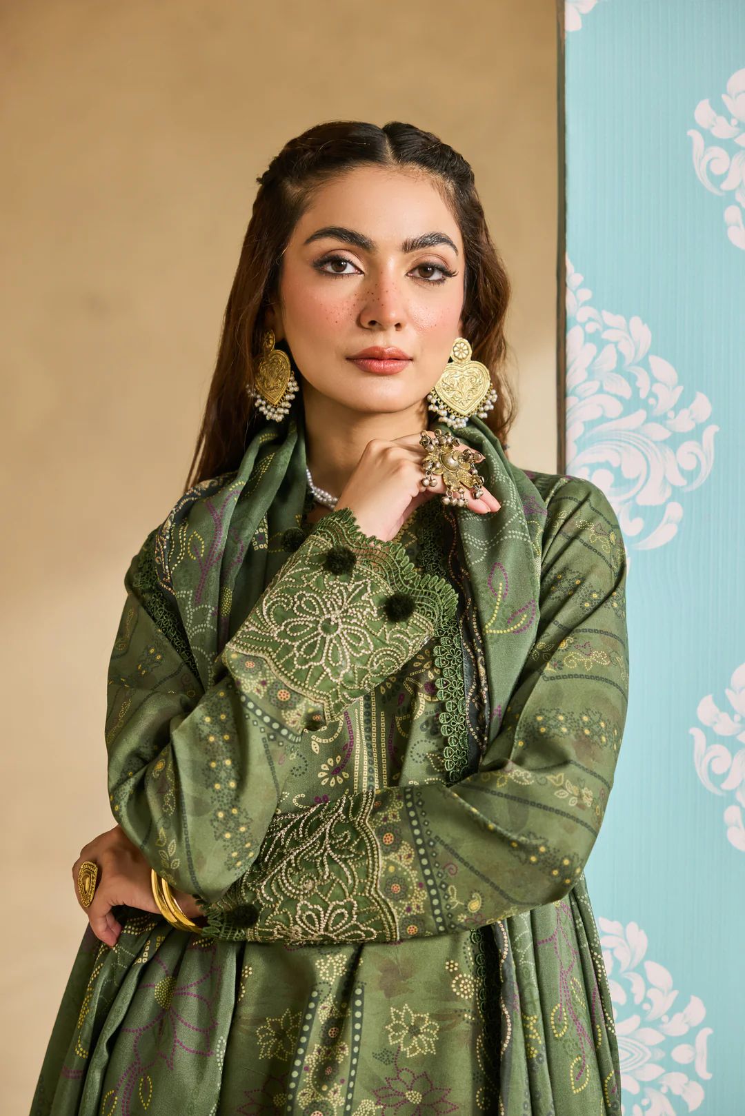 Linen by Florent – 3pc Printed Embroidered Winter Suit with Shawl NAF4