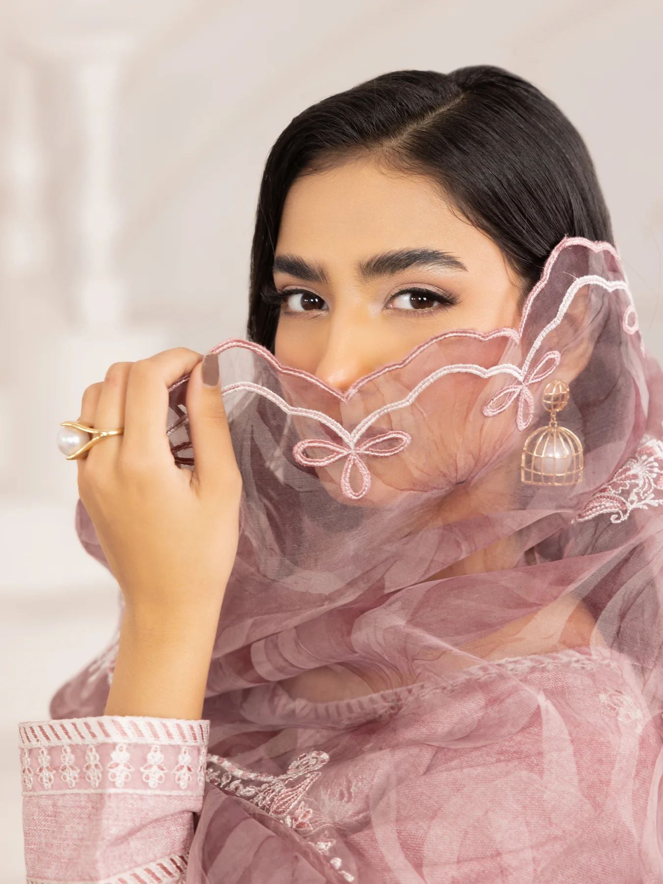 Muse09 – Rosewood Charm | 3pc Embroidered Silk Lawn Suit with Organza Dupatta by Mohagni