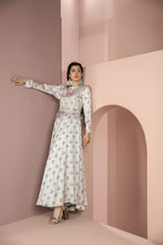 AIN Luxury Pret C06