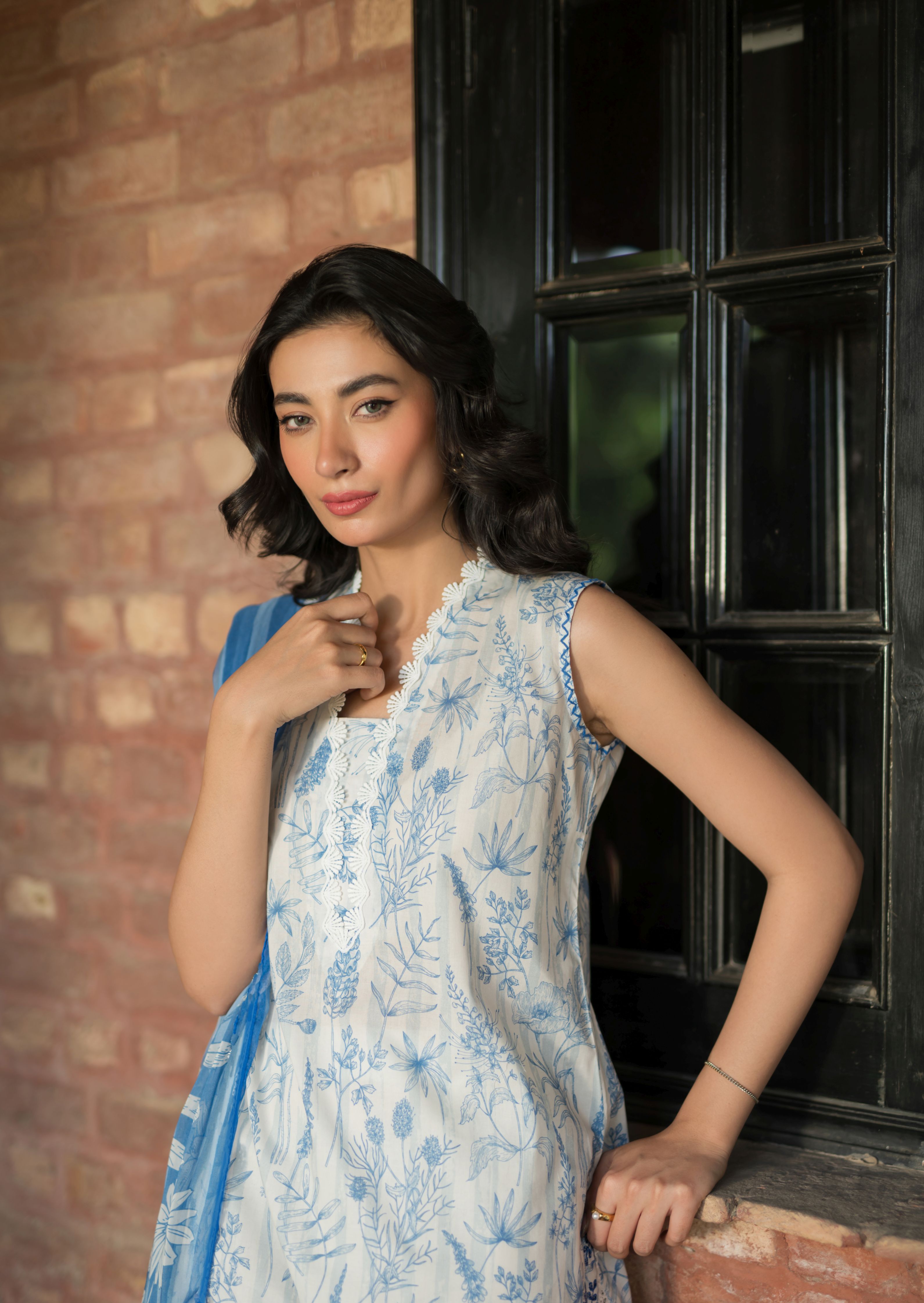 Summer Essentials by Sahar S24-EL-V2-01