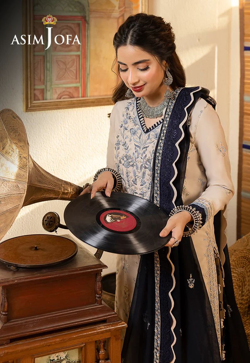 ASIM Jofa Ready to Wear Shadow Work Collection 17