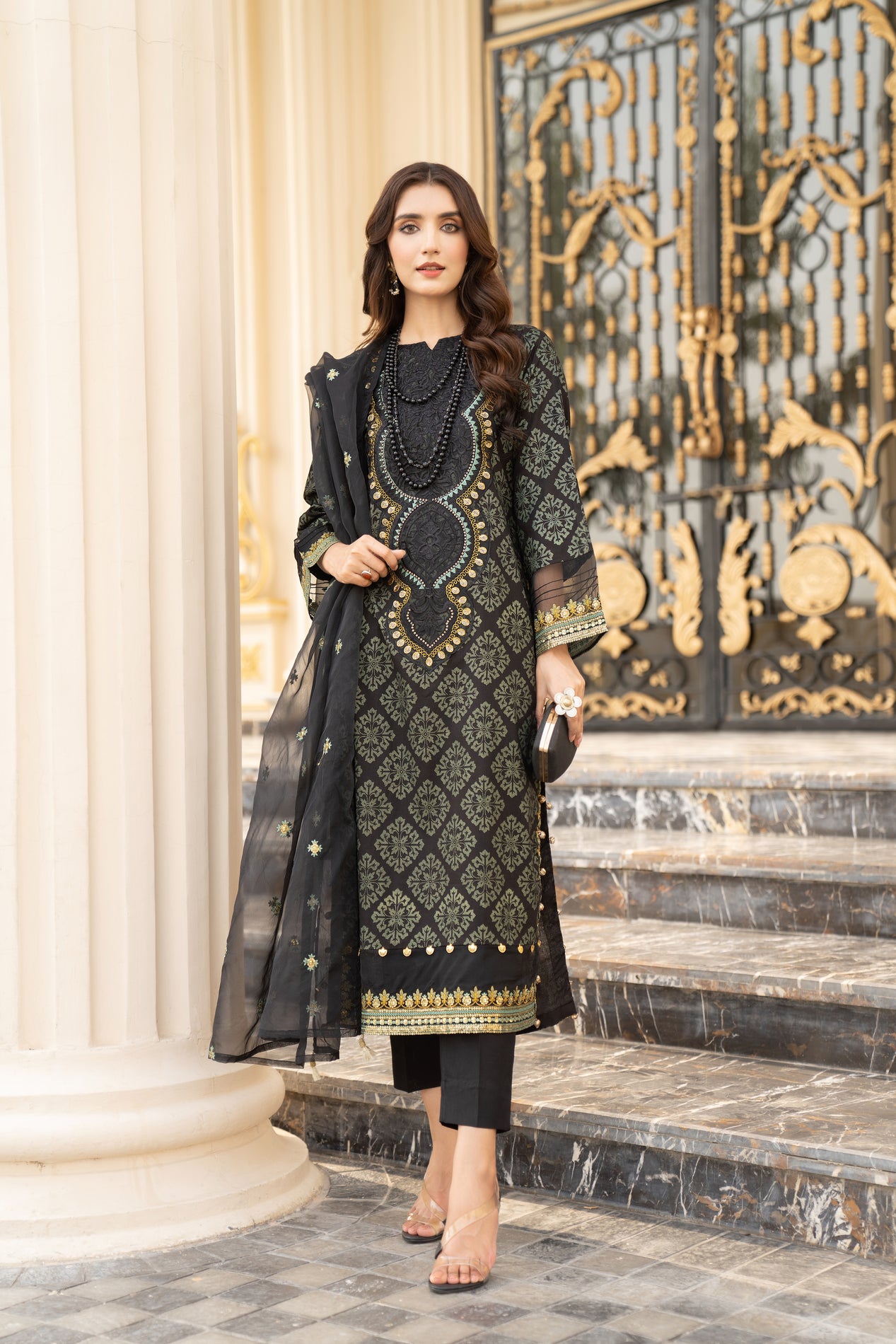 3pc Ready to Wear Luxury Dress by Arwah LA2