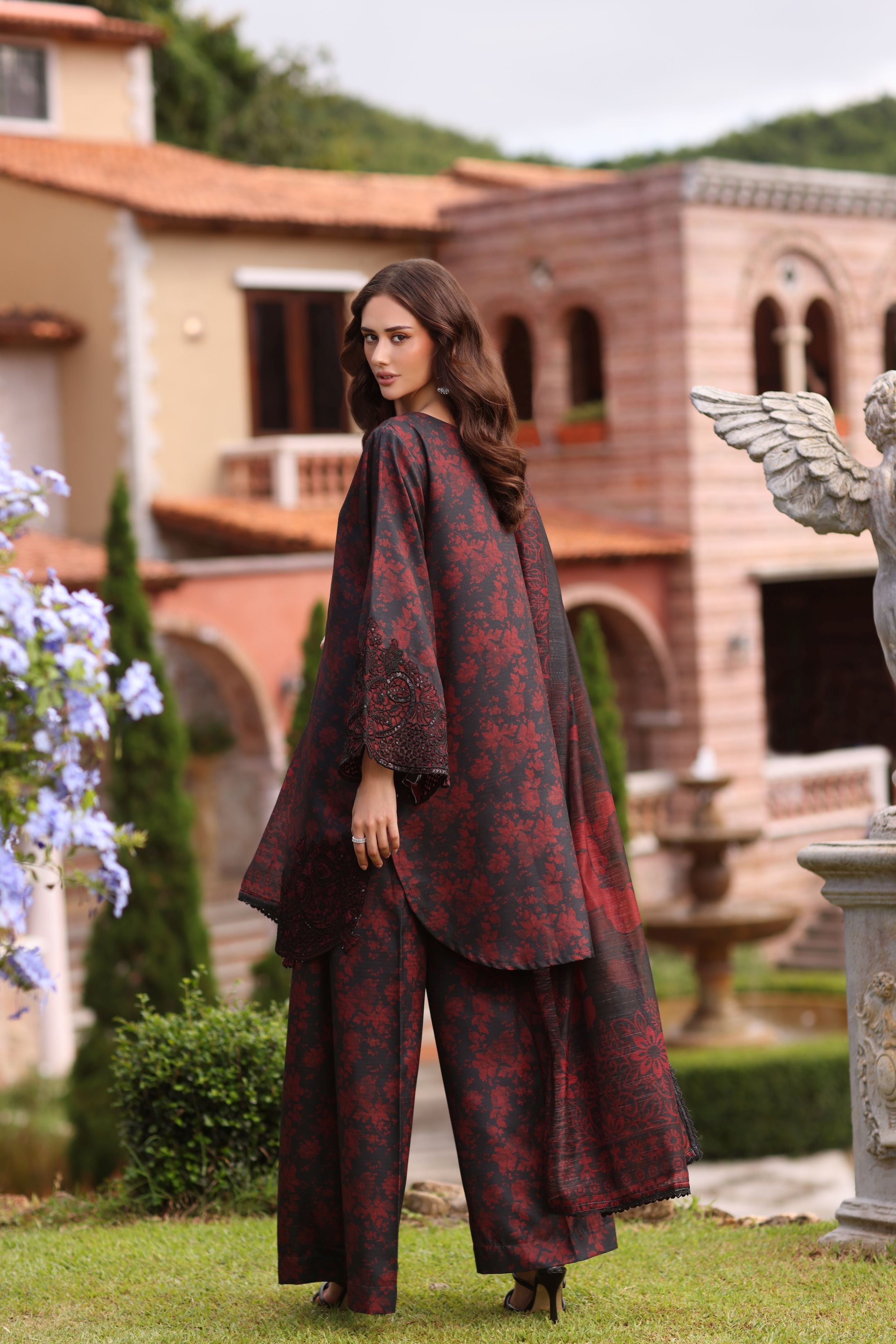 Serene by Mohagni Black Khaddar 3Pc Winter Suit SBM9